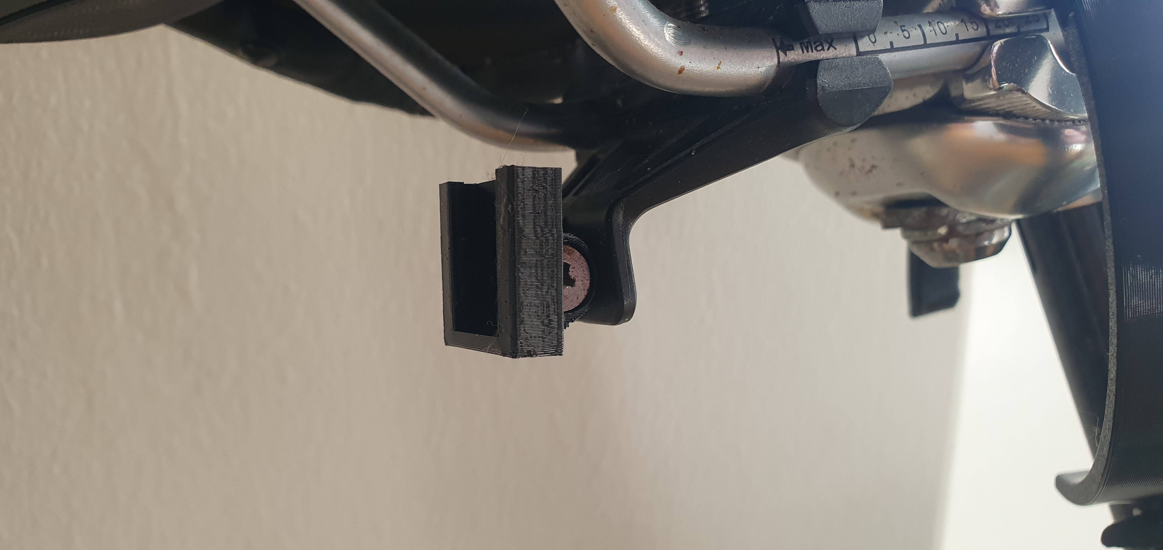 Moon comet bicycle light rear bracket