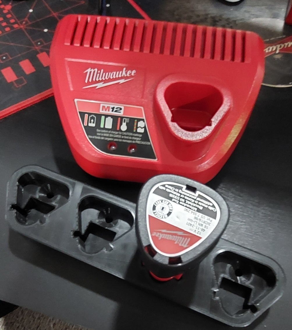 4 x Milwaukee M12 Battery Holder by smlimbach Download free STL model