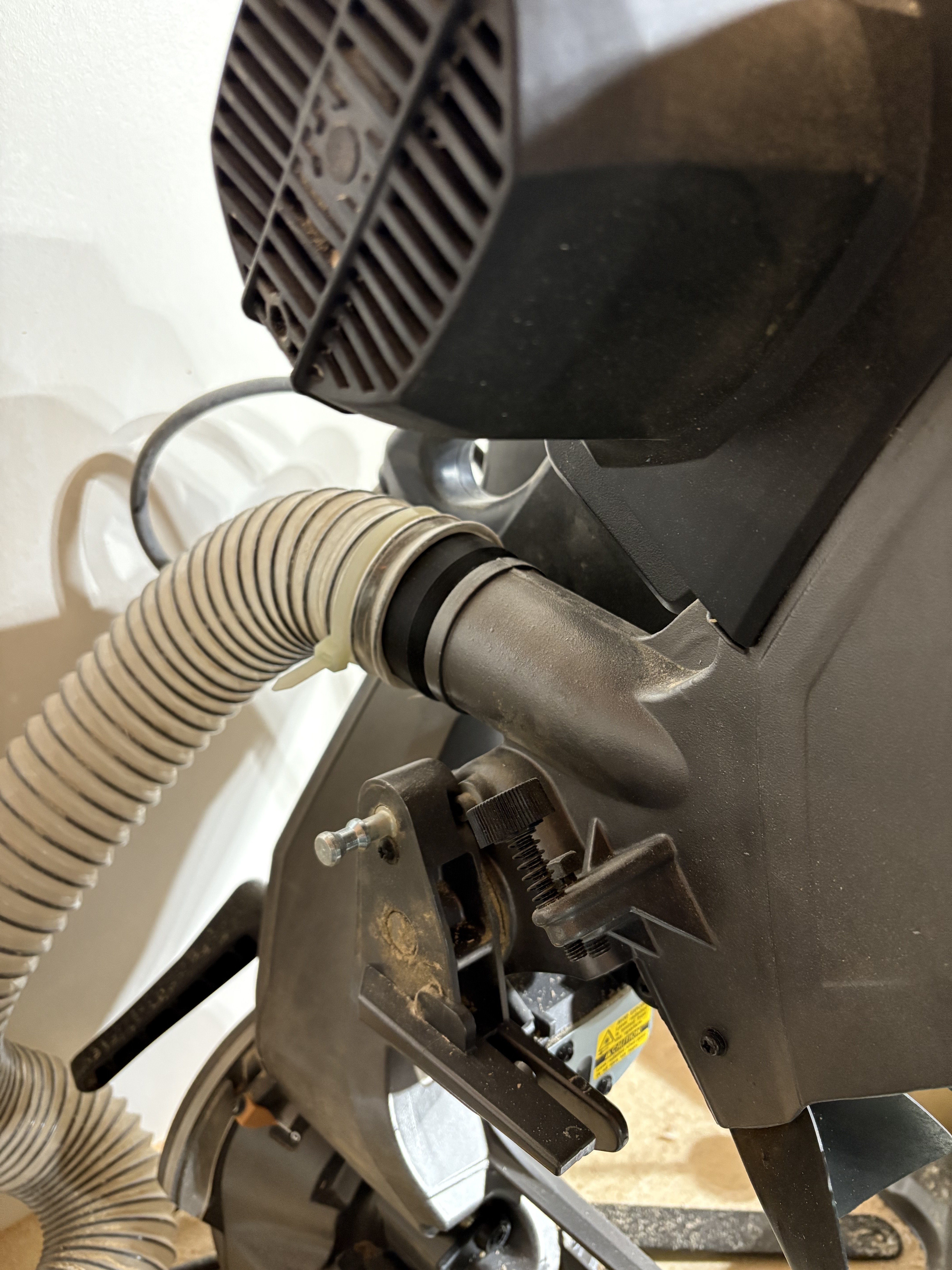 Metabo 12" Sliding Miter Saw Dust Adapter