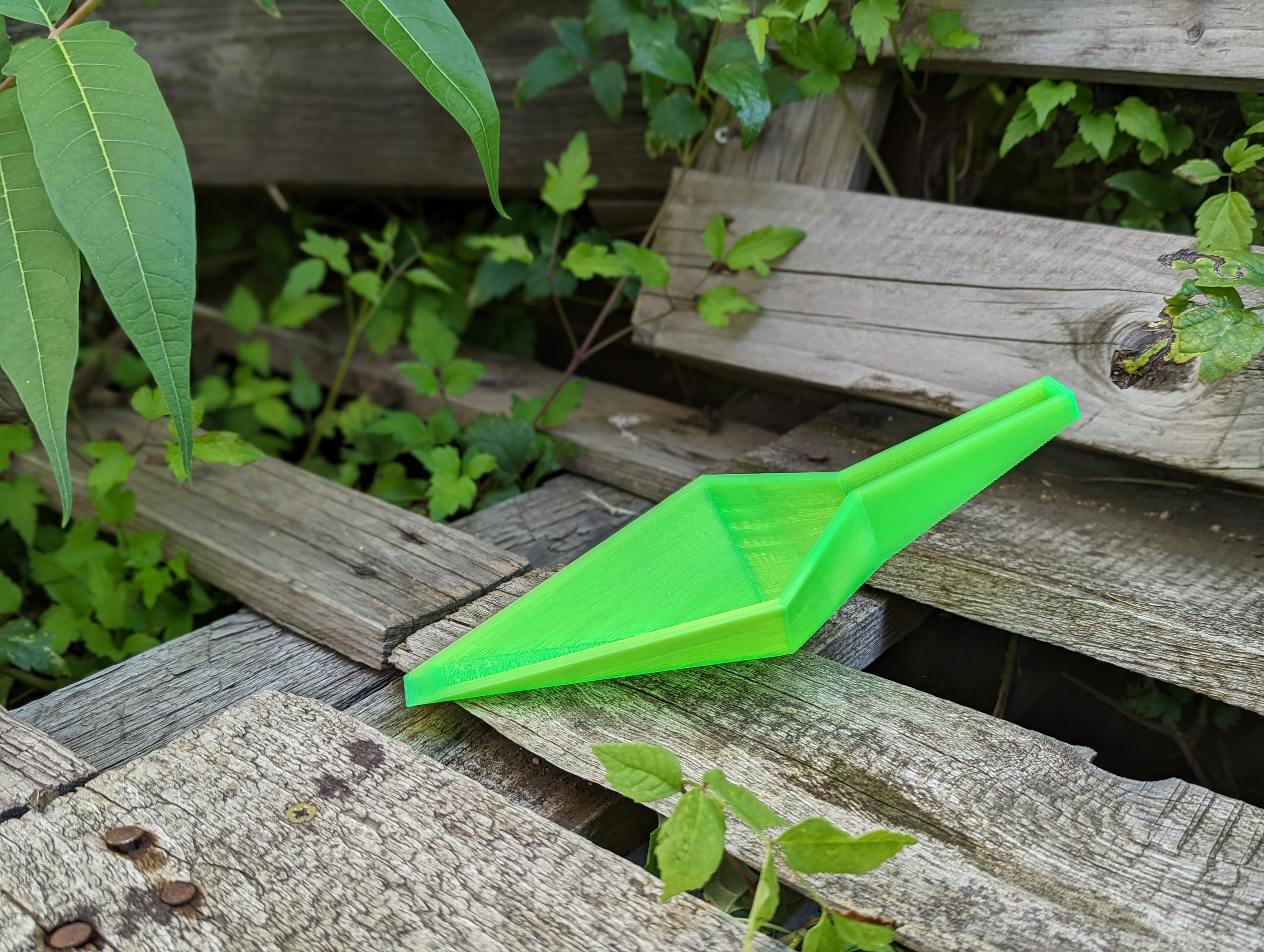 Gardening trowel - cyberpunk version