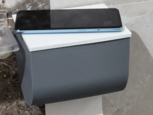 Toilet paper holder with lid, smooth rolling & tearing mechanism