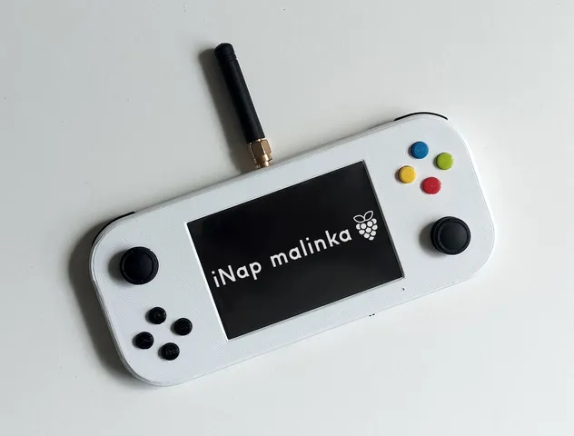 iNap Malinka, your NRF24L01 transmitter that can play pokemon!