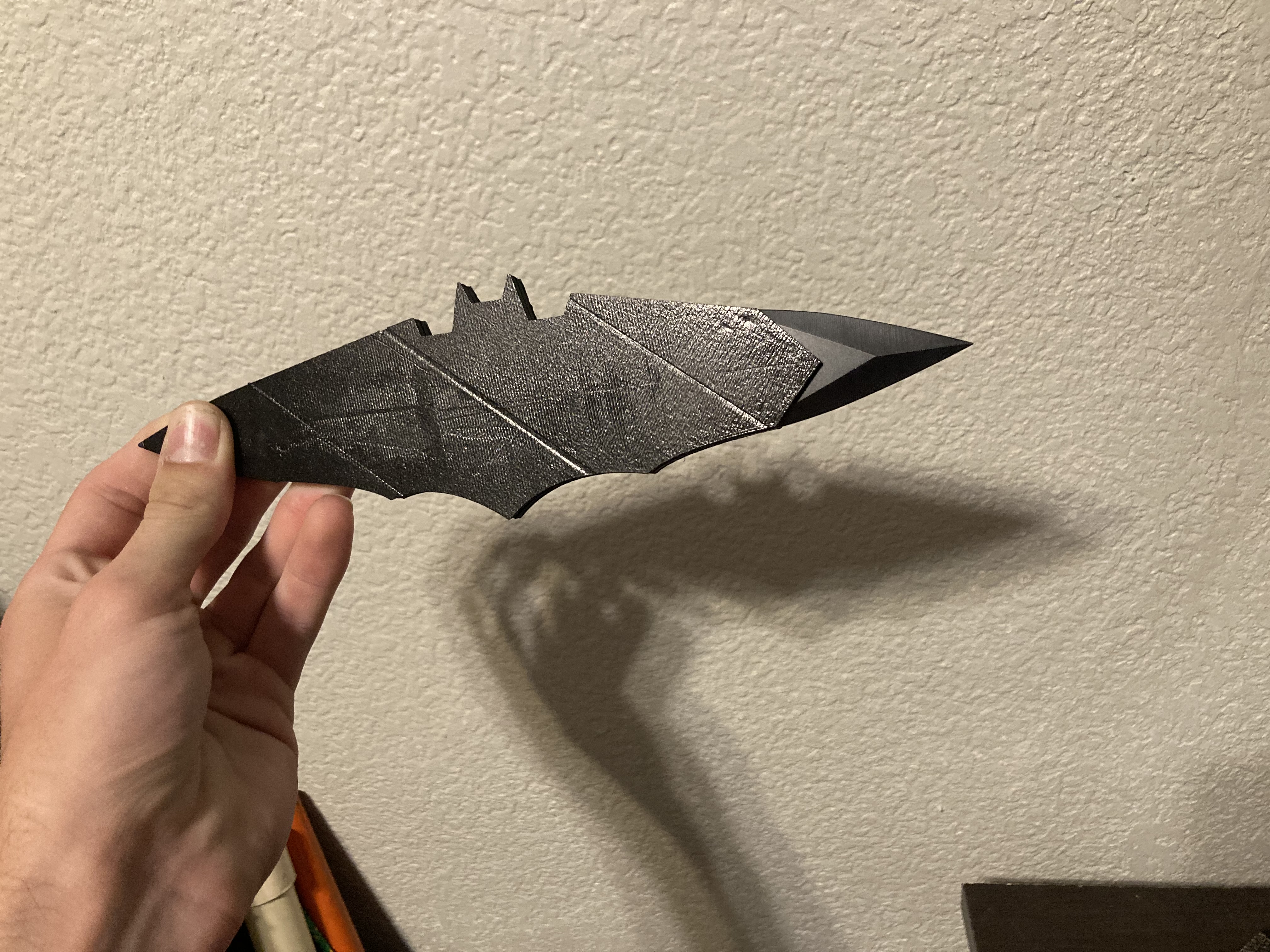 Batarang Shroud for Throwing Knife