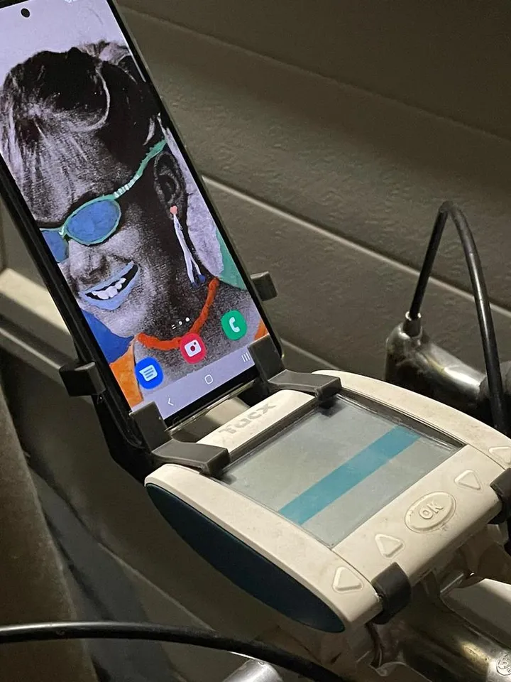 Tacx phone best sale holder