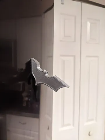 8x3 batarang fridge magnet