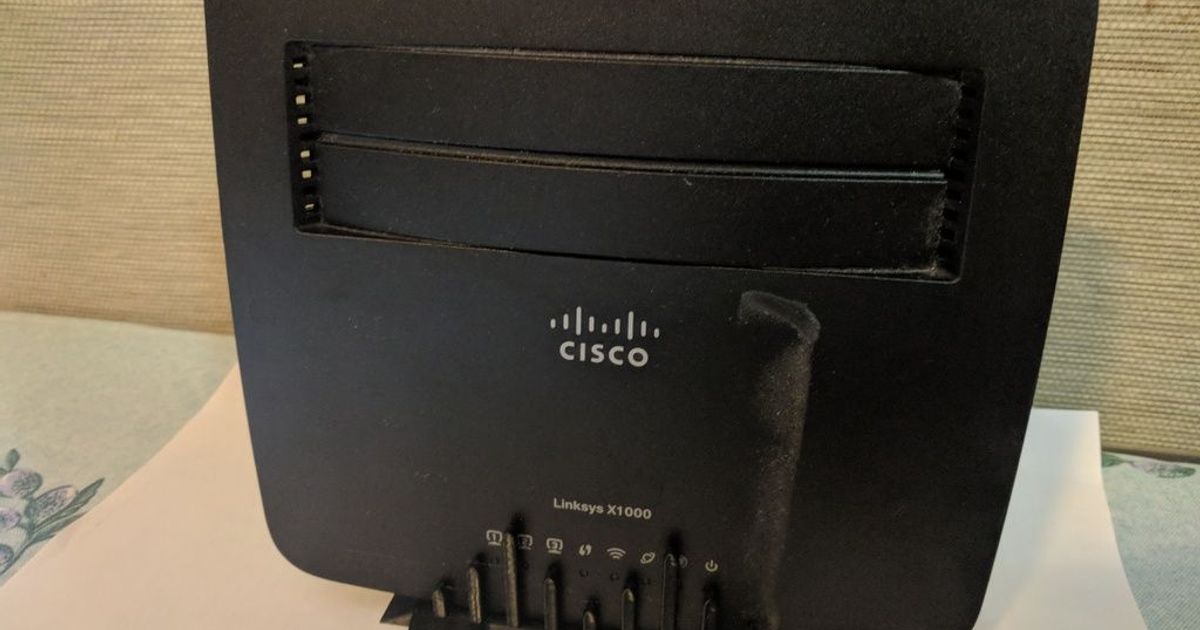 Linksys X1000 router vertical stand by mattoni | Download free STL ...