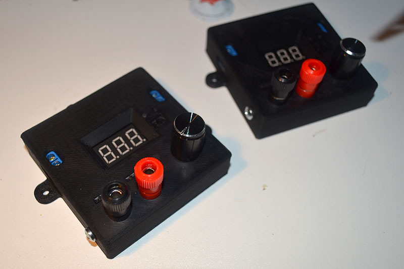 Miniatura 9 do modelo 3D Simple bench power supply