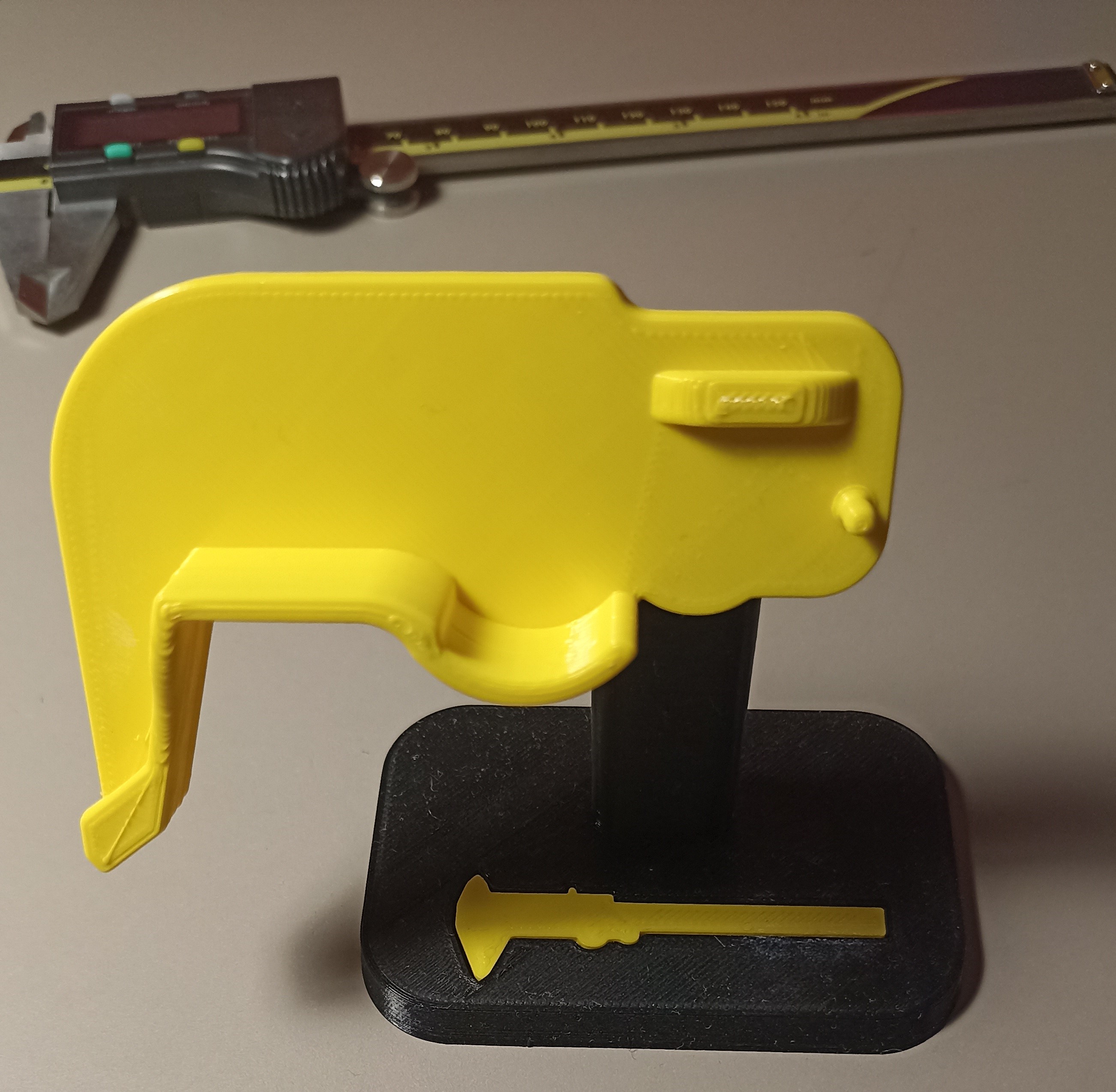 caliper stand by Basset02 Download free STL model
