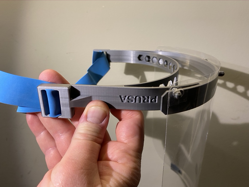 RC2, Tourniquet head strap