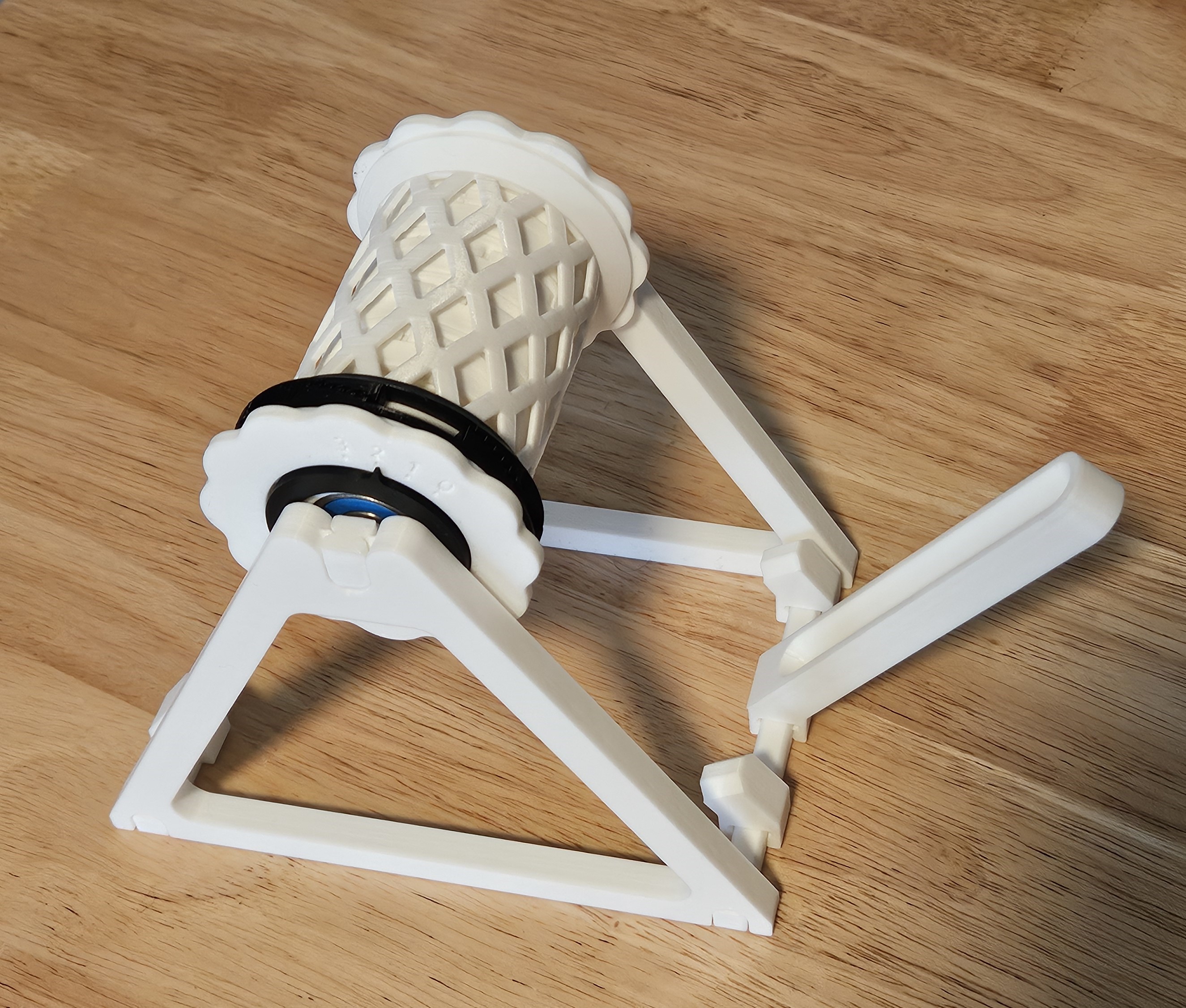 Auto Rewinding Spool Holder