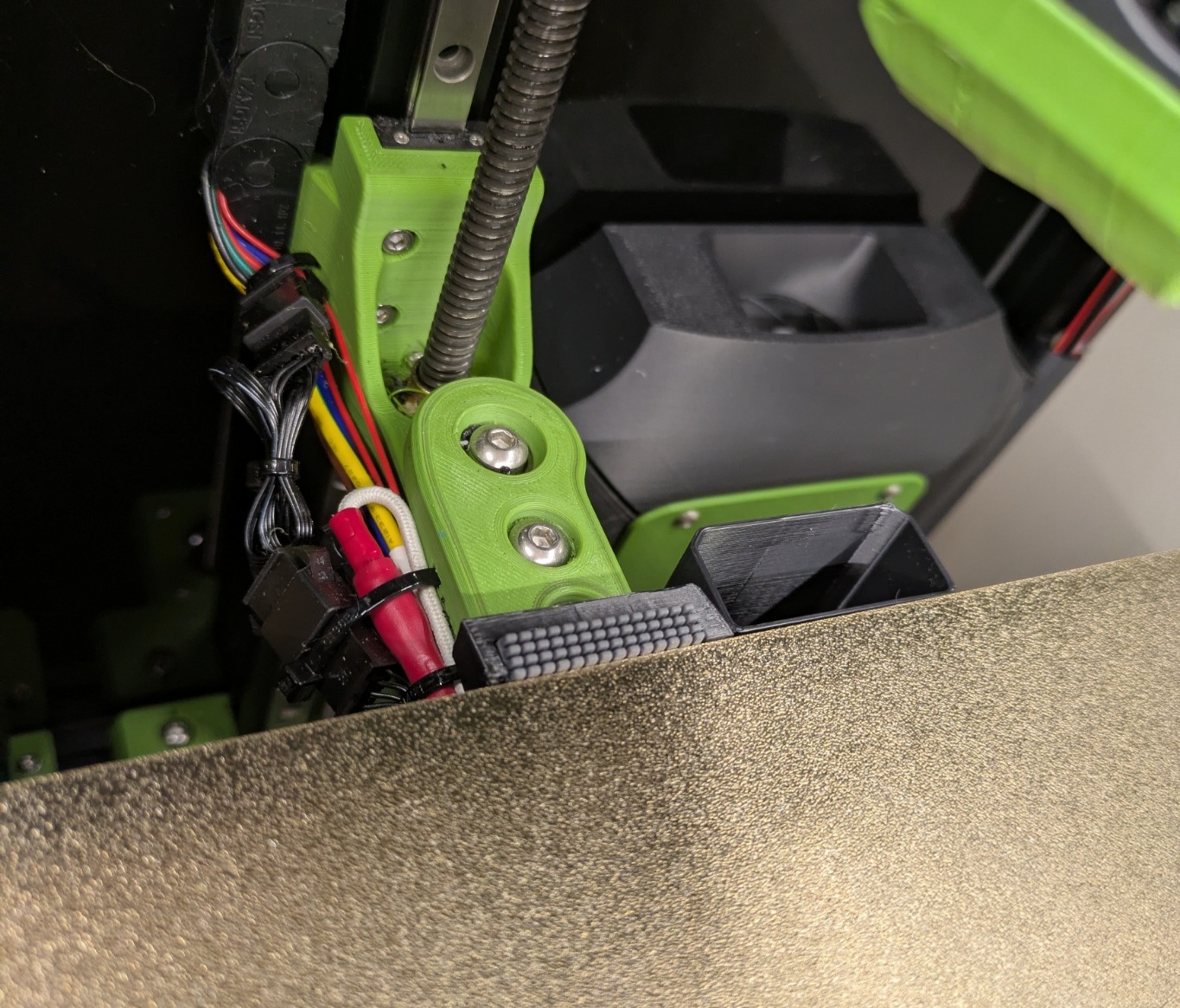 Voron Trident Nozzle brush, poop bucket and flexplate aligner