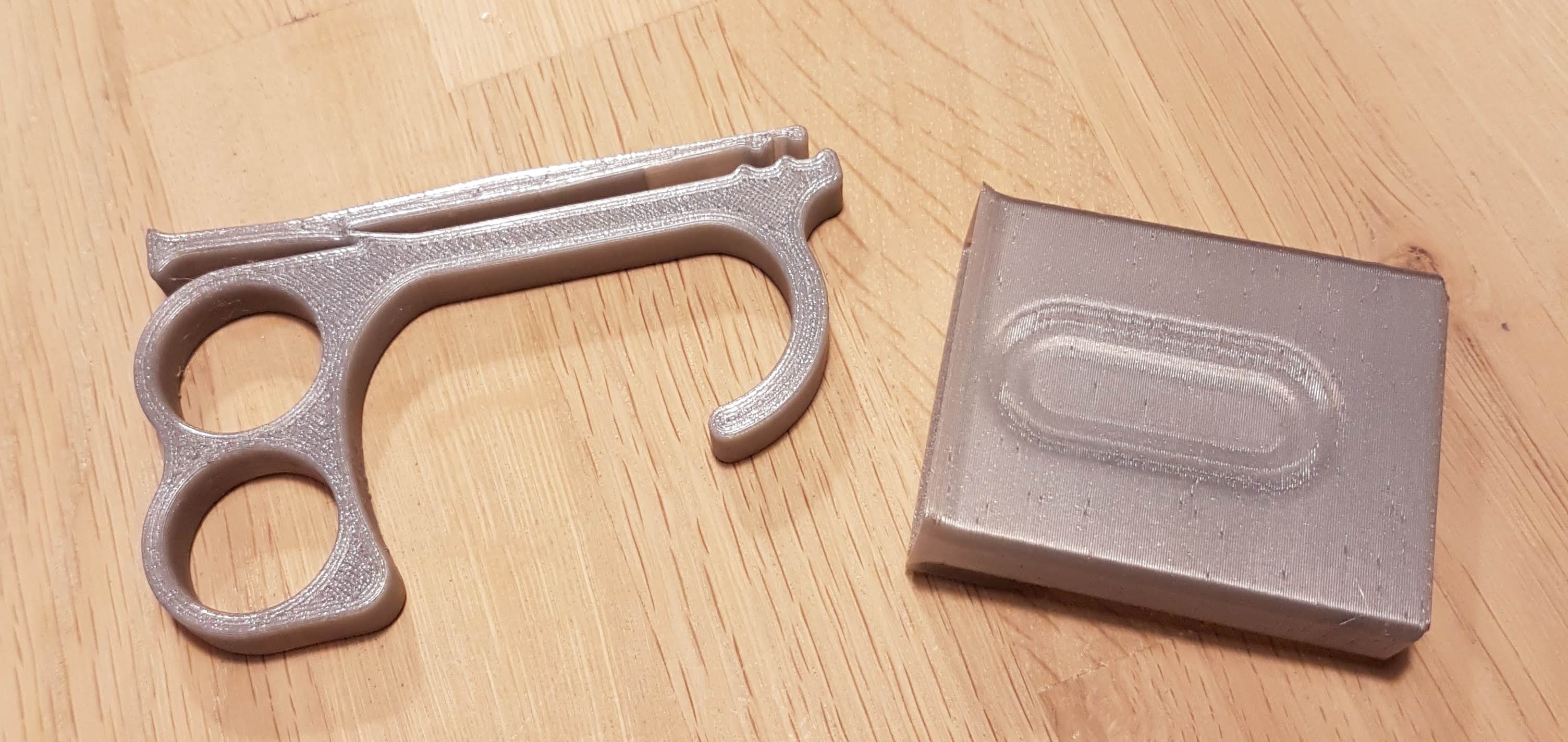 Miniatura 3 do modelo 3D Corona Hook - Multi Function with case