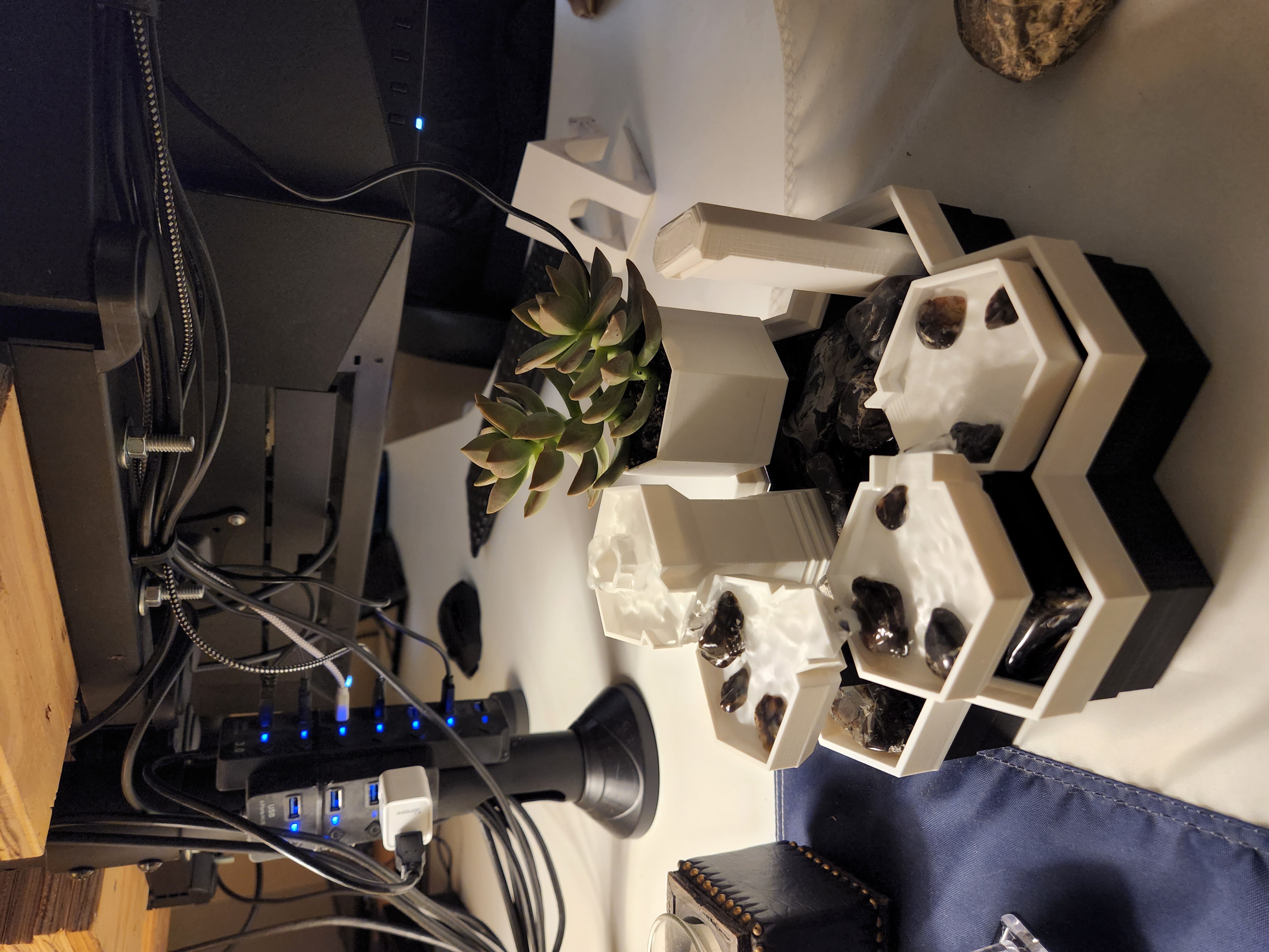 Desktop Fountain Flower Pot