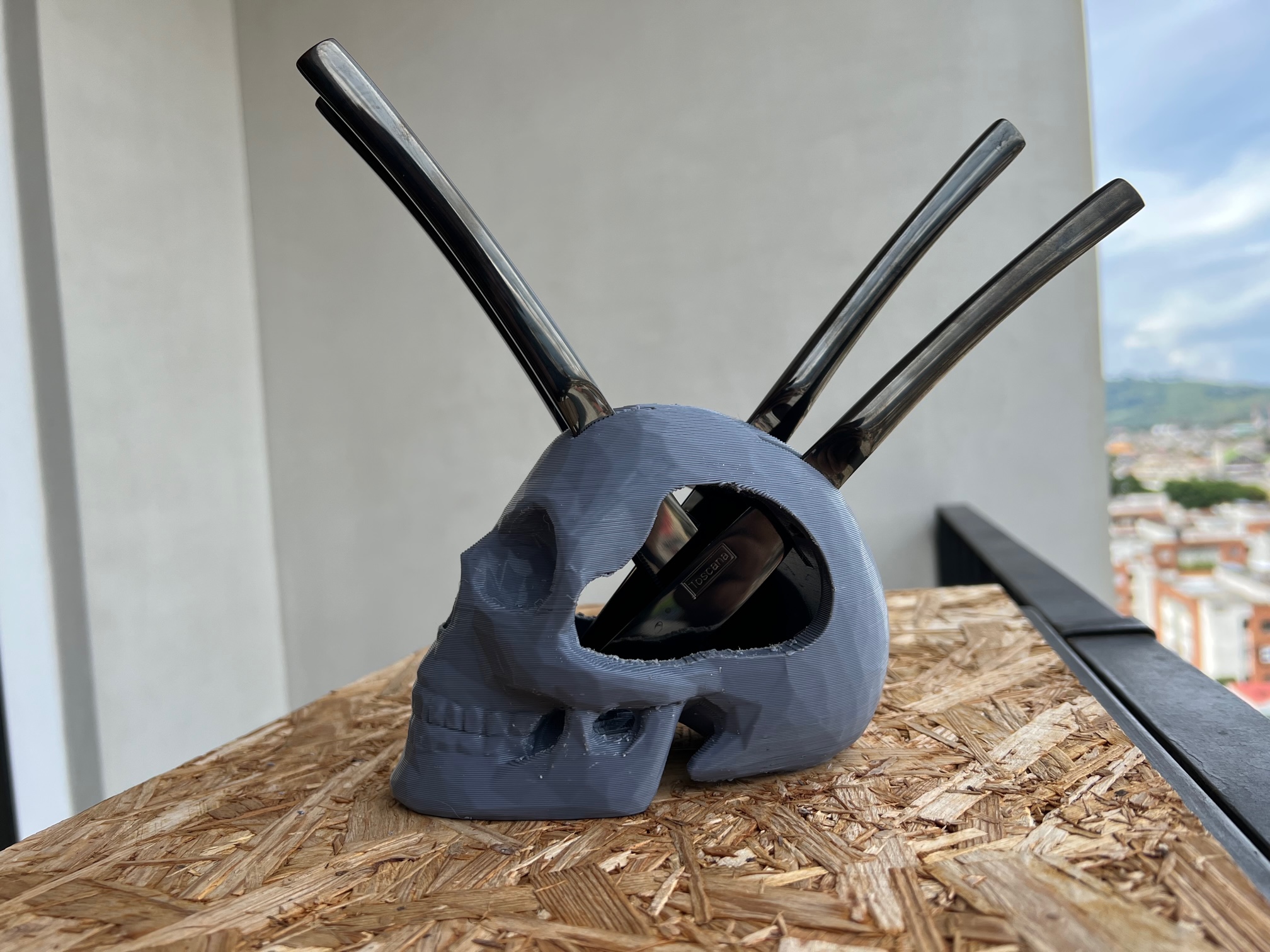 Skull Knife Holder By MEAFdesigns Download Free STL Model   Img 3717 