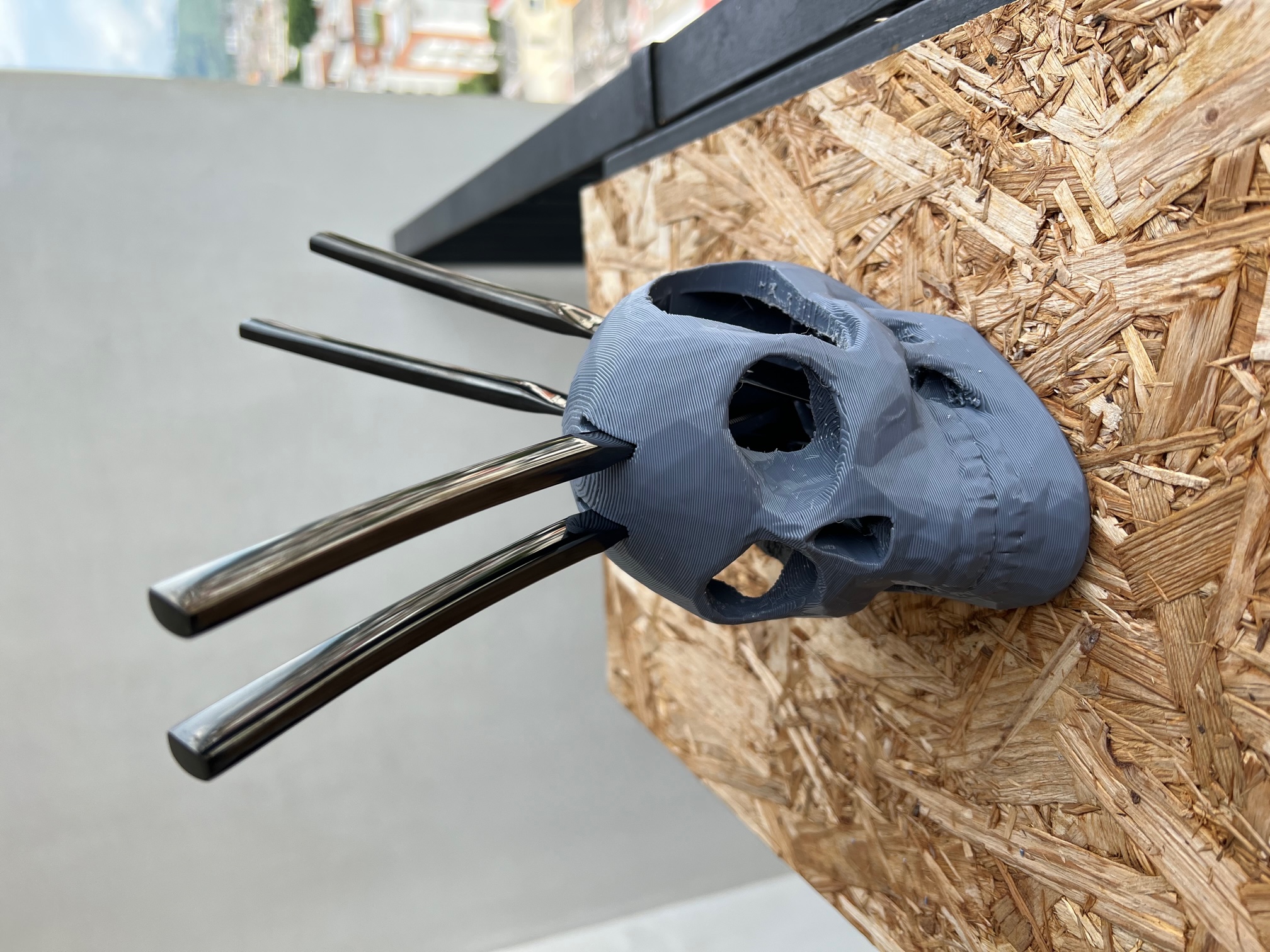 Skull Knife Holder By MEAFdesigns Download Free STL Model   Img 3713 