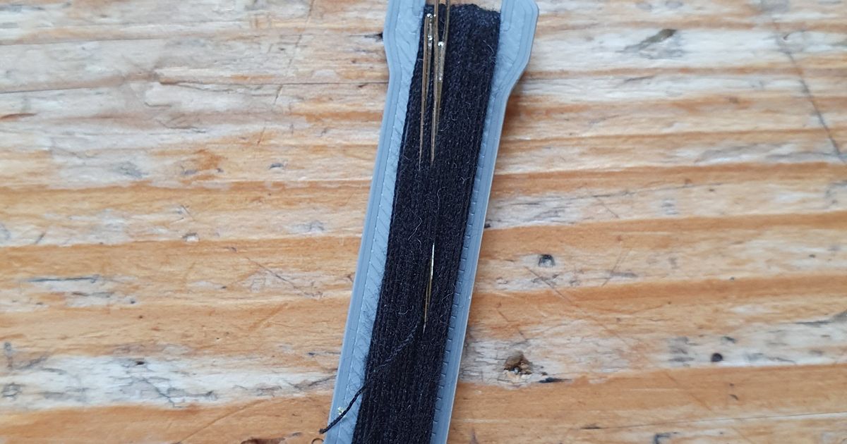 Simple thread holder by Stwn Download free STL model