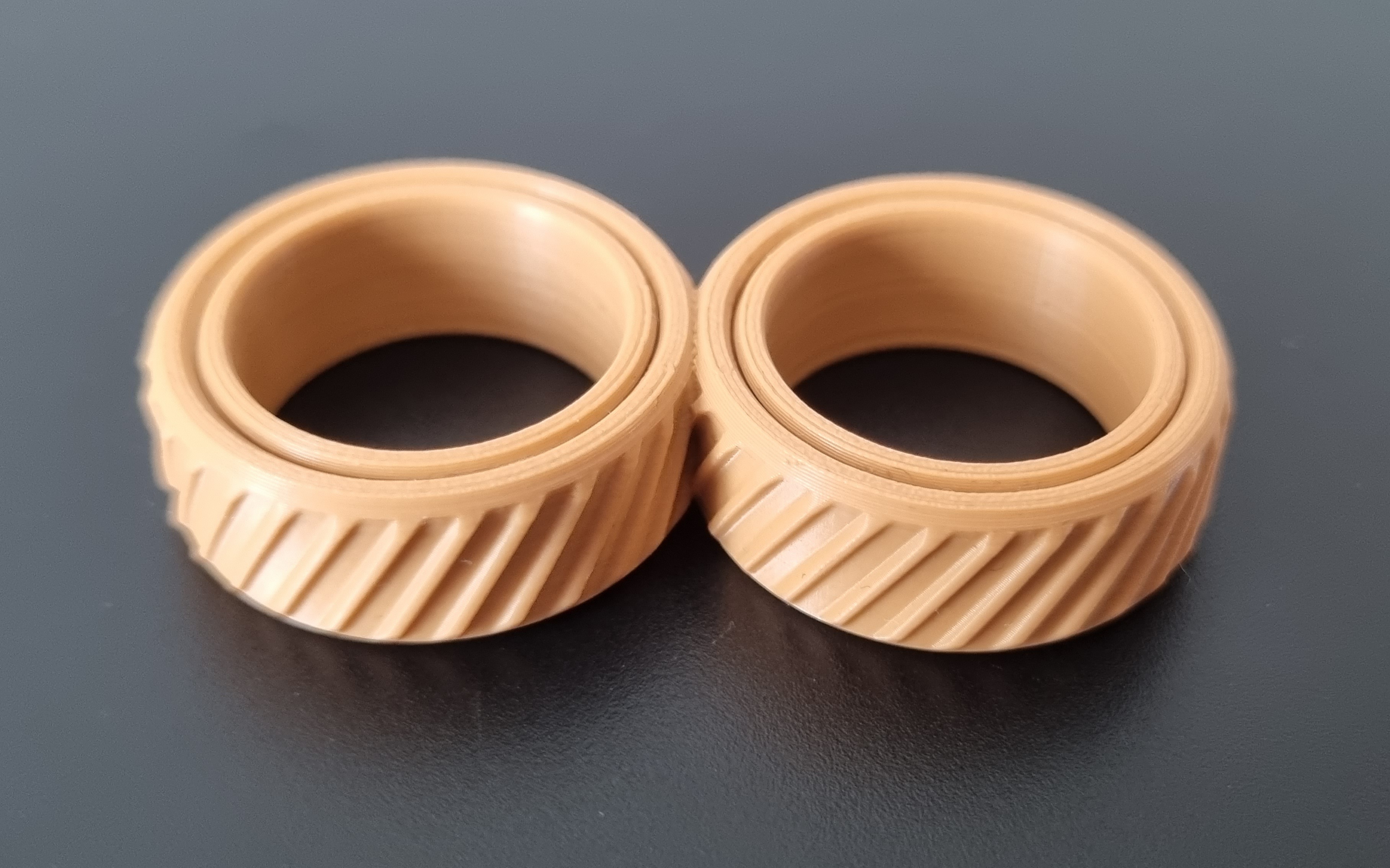 ANTISTRESS DOUBLE RING