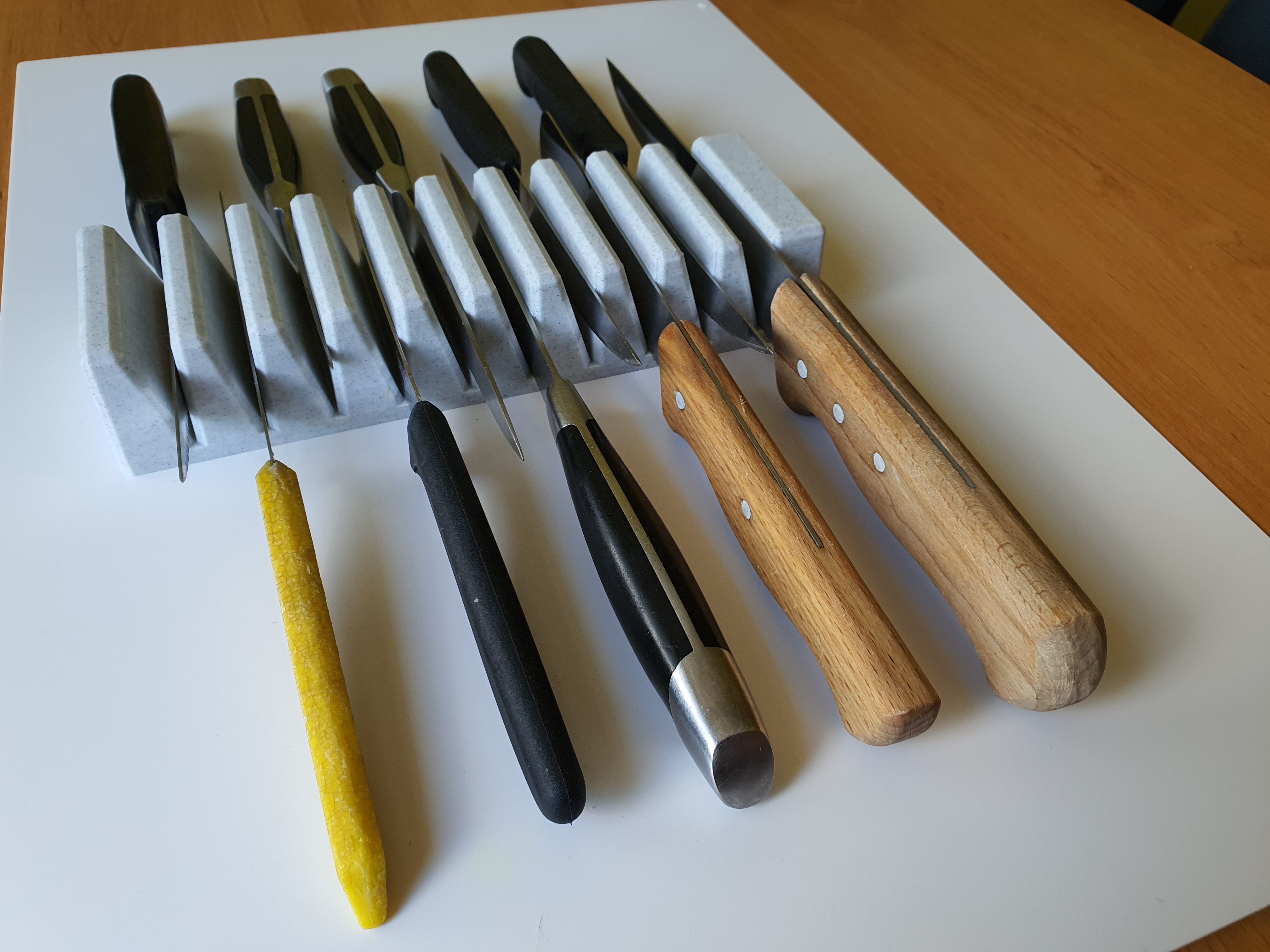 Magnetic knife holder