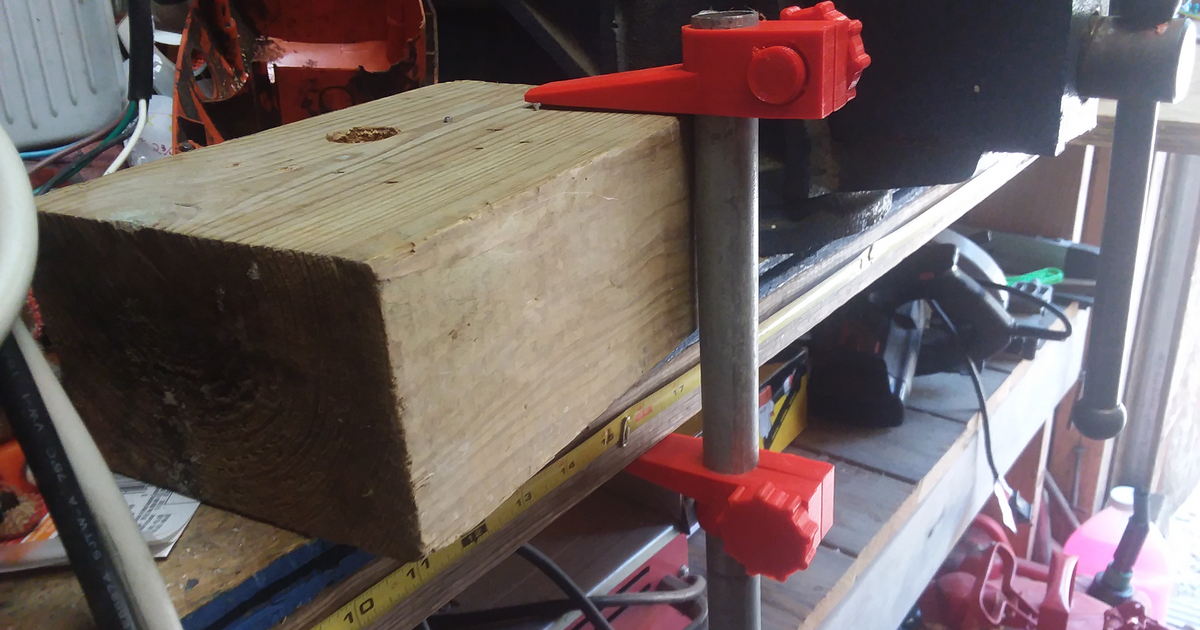 Pipe clamp by B&B TECH Download free STL model
