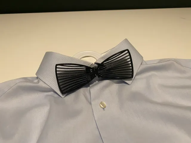 Geared Bow Tie