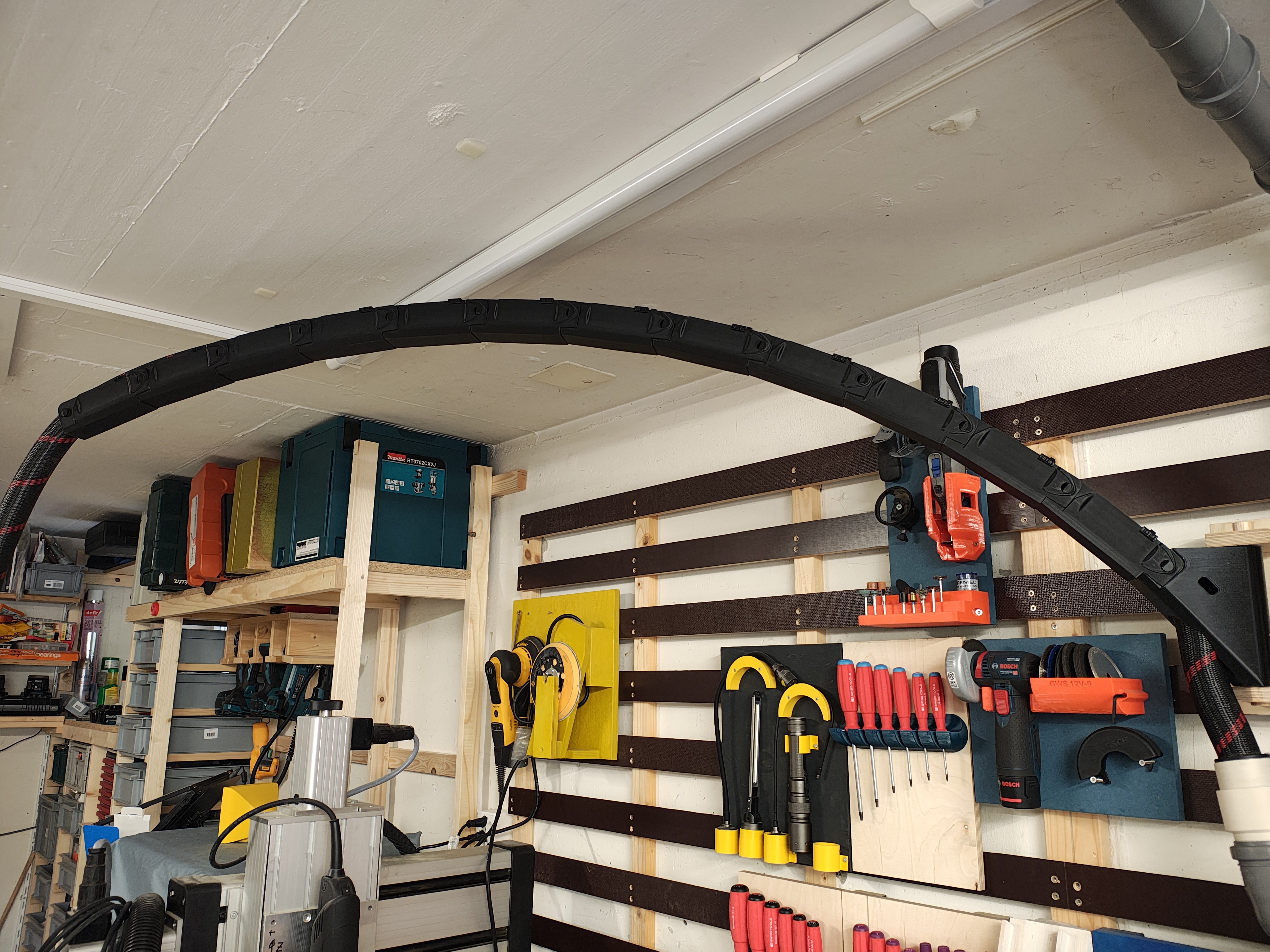 SuckMate (vacuum Hose arm)