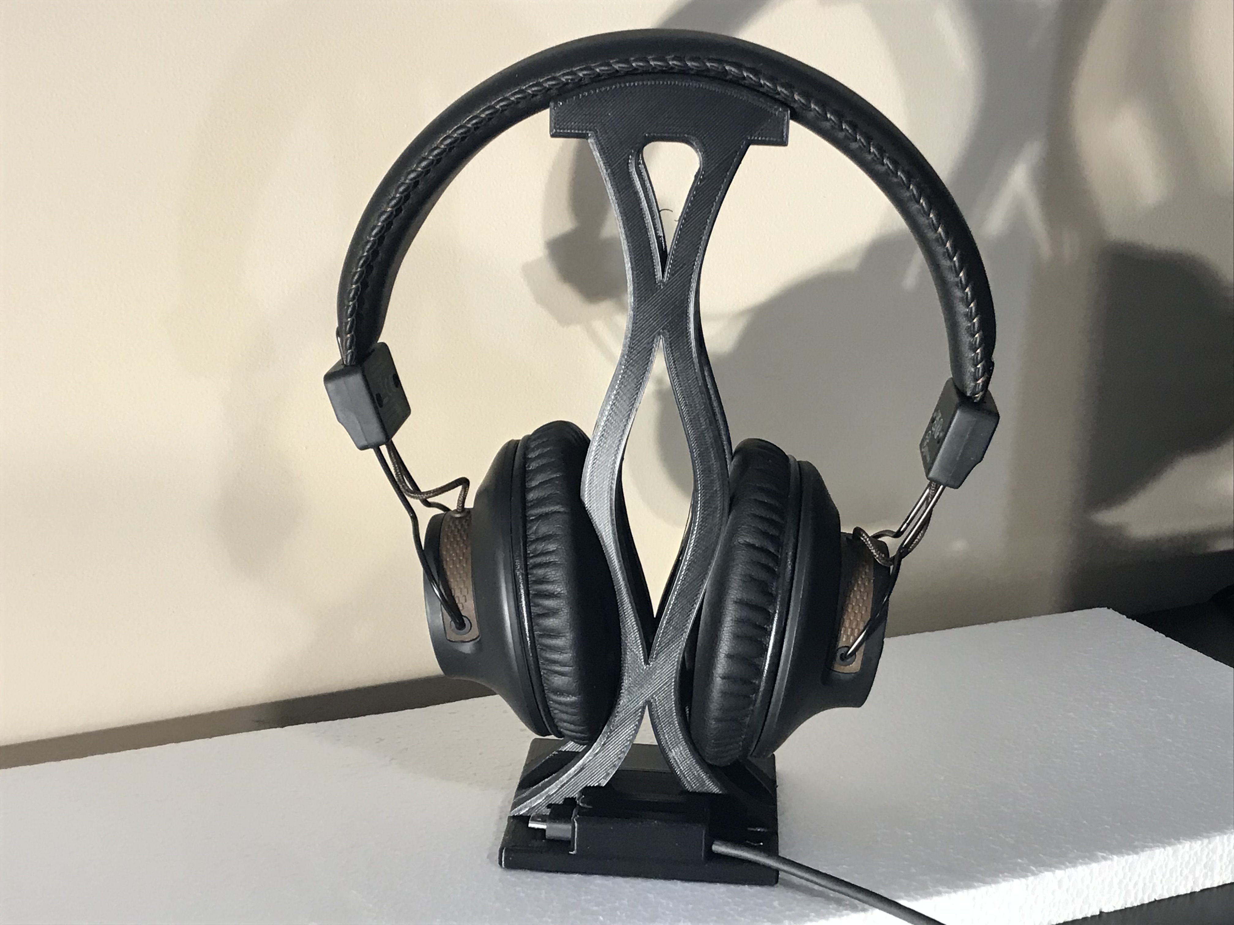 Miniatura 5 do modelo 3D Headphone Stand