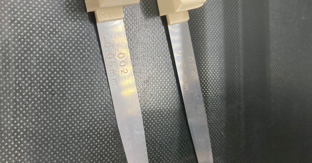 Feeler Gauge Grip by Malte Download free STL model