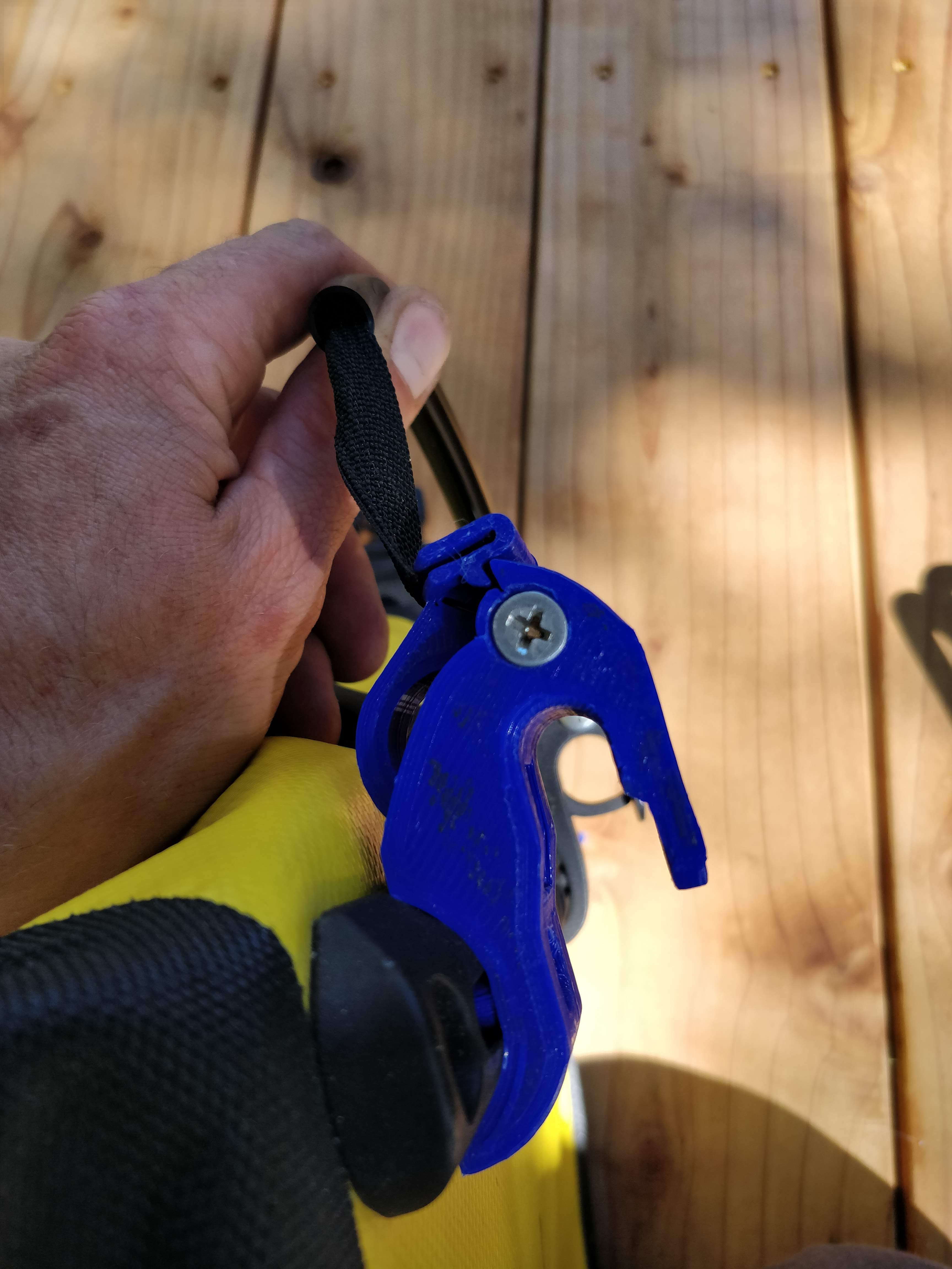 Ortlieb pannier latching hook by thejosh108 | Download free STL model ...