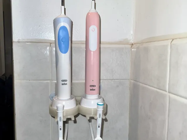 Wall-Mounted Oral-B Toothbrush Holder