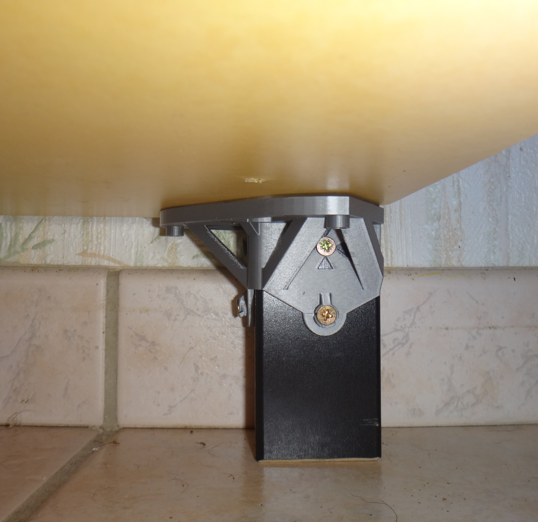 Brackets for Ikea Lack's shelf by Crouxman Download free STL model