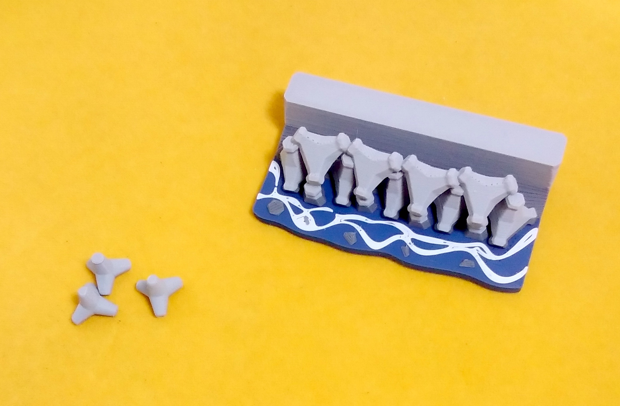 Sea Dike Business Card Holder