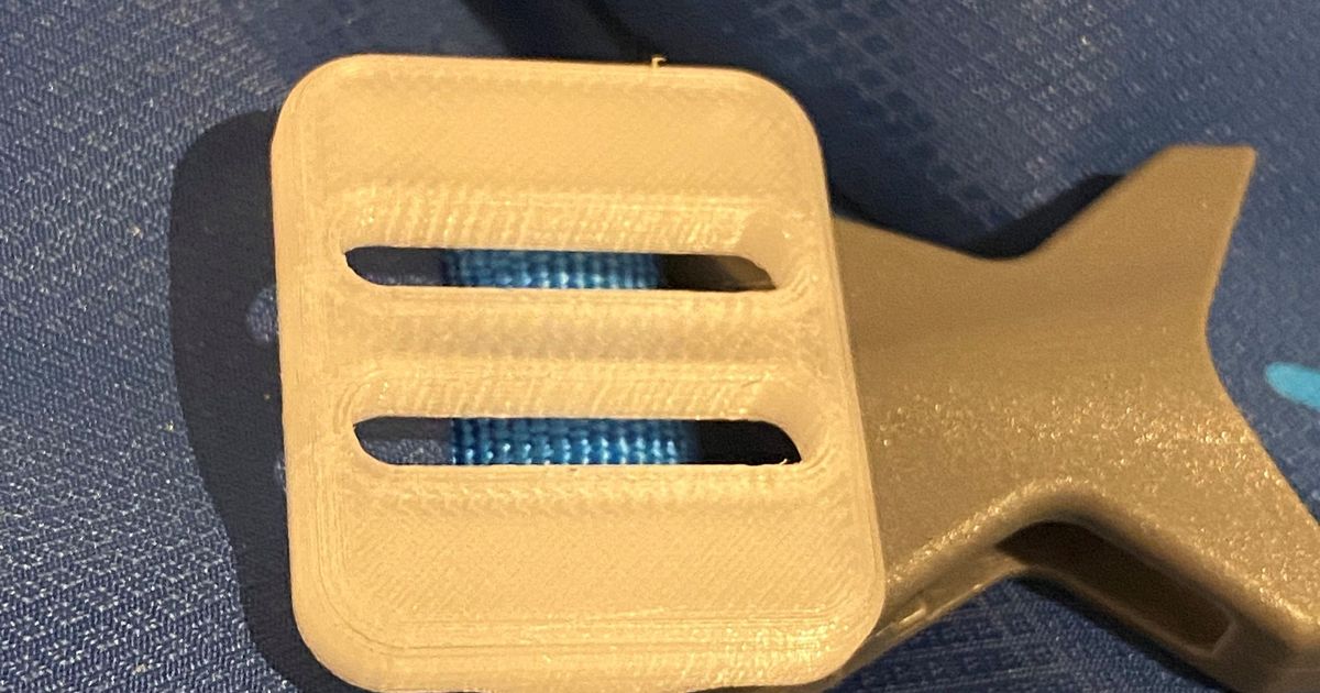 Ice axe/hammer clip by Alkazander Download free STL model