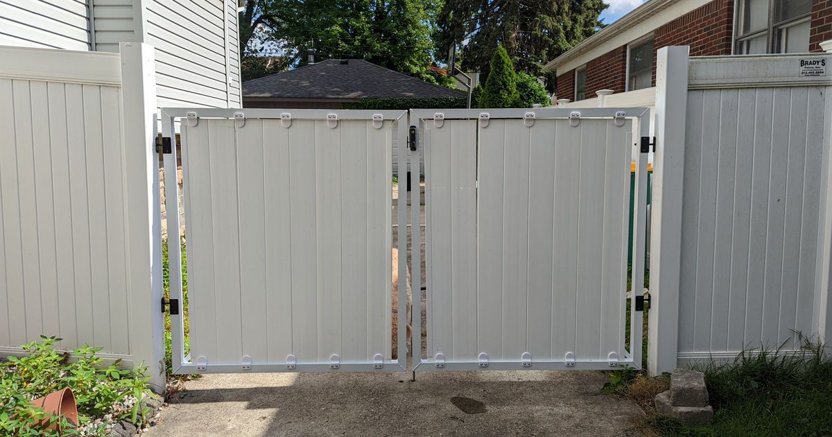 Lightweight Aluminum Driveway Gate by Queso_Grande Download free STL