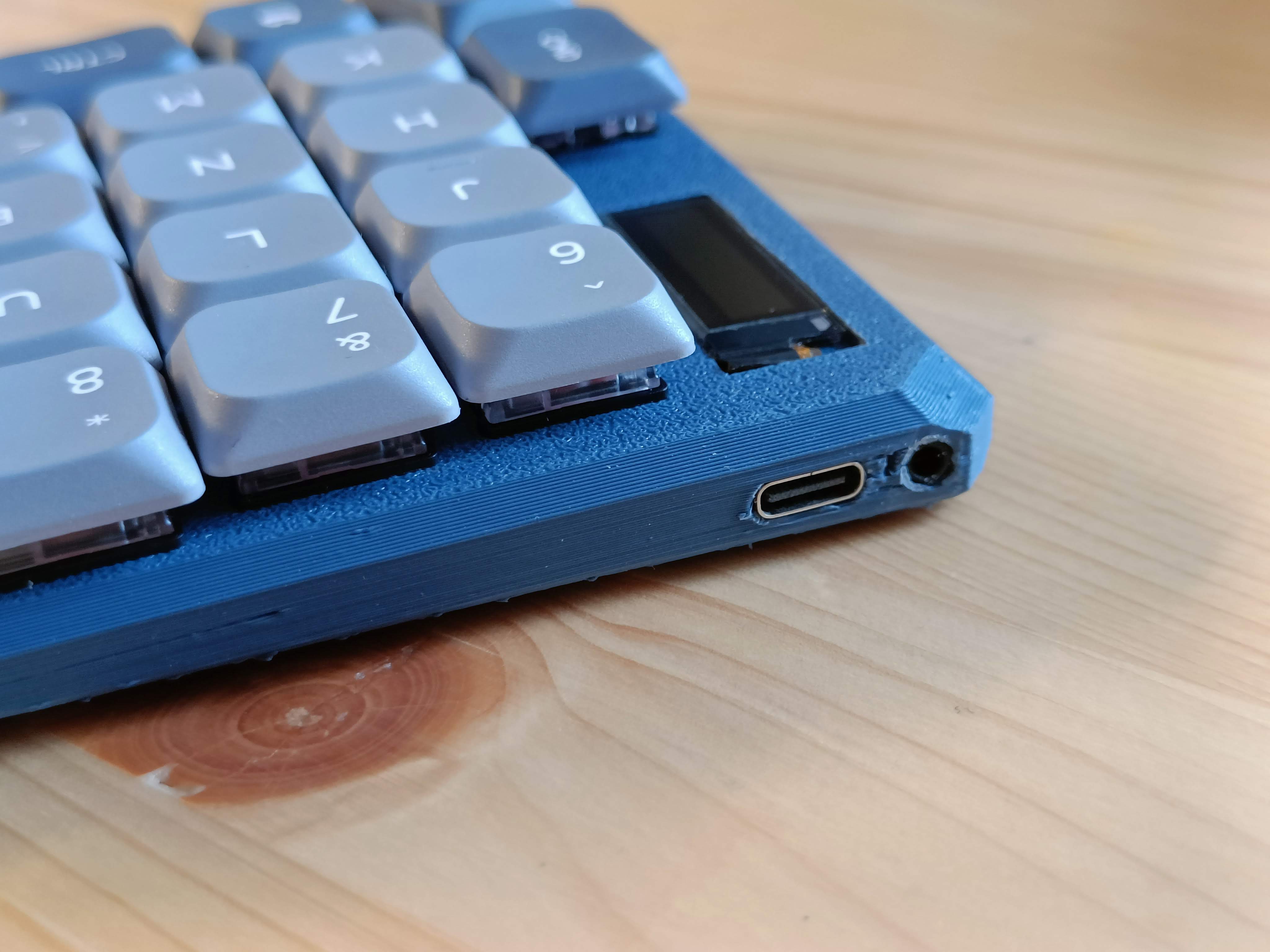 Miniatura 10 do modelo 3D Chakra56 low profile split keyboard