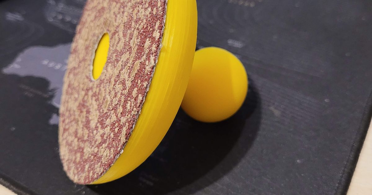 Simple circular sandpaper holder (116mm diameter) by HitLuca Download