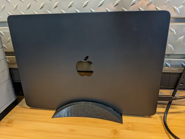 M2 Macbook Air Stand