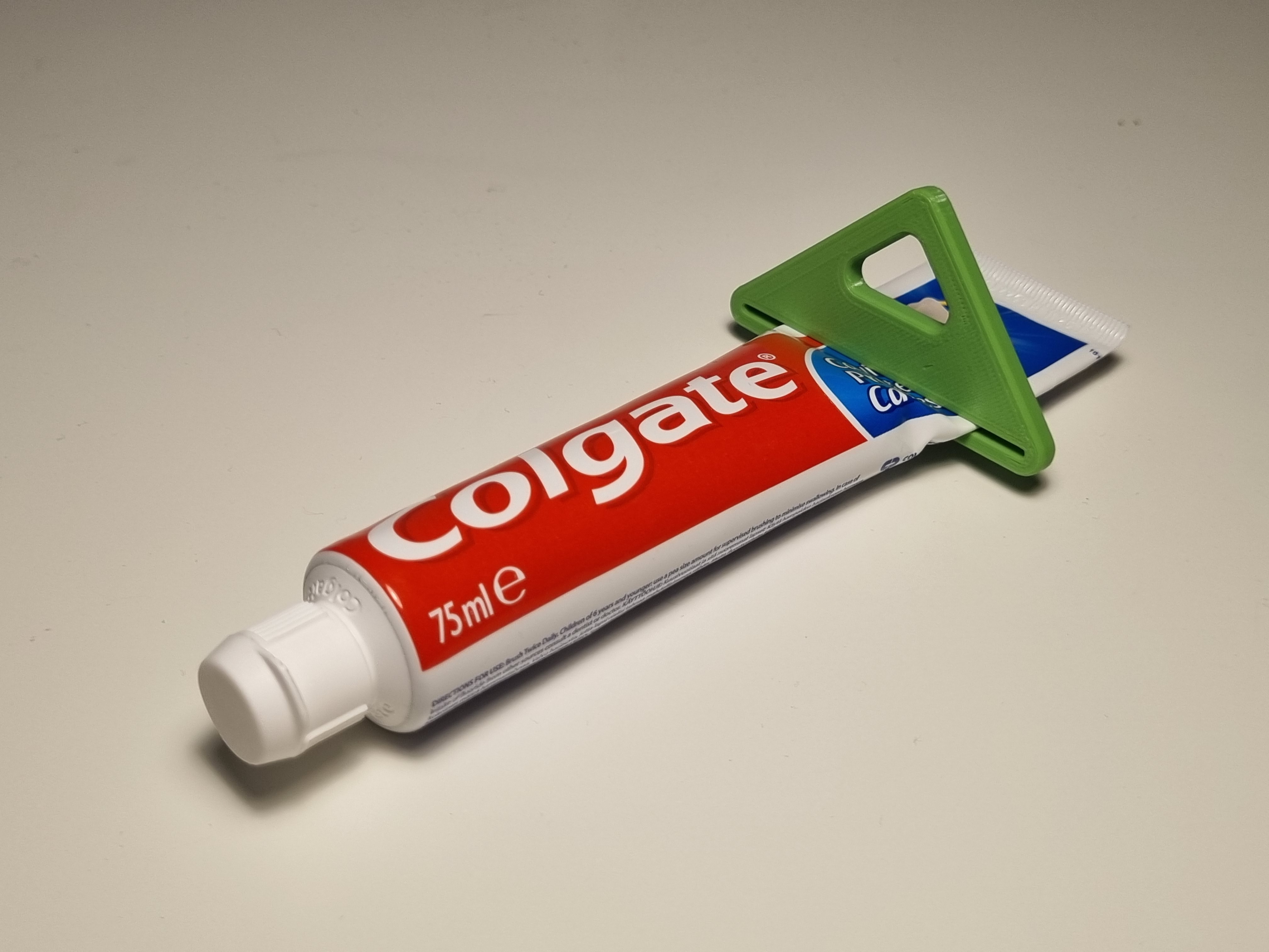 Toothpaste Squeezer by Spidersky1489 Download free STL model