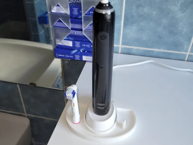Oral B Bürstenhalter