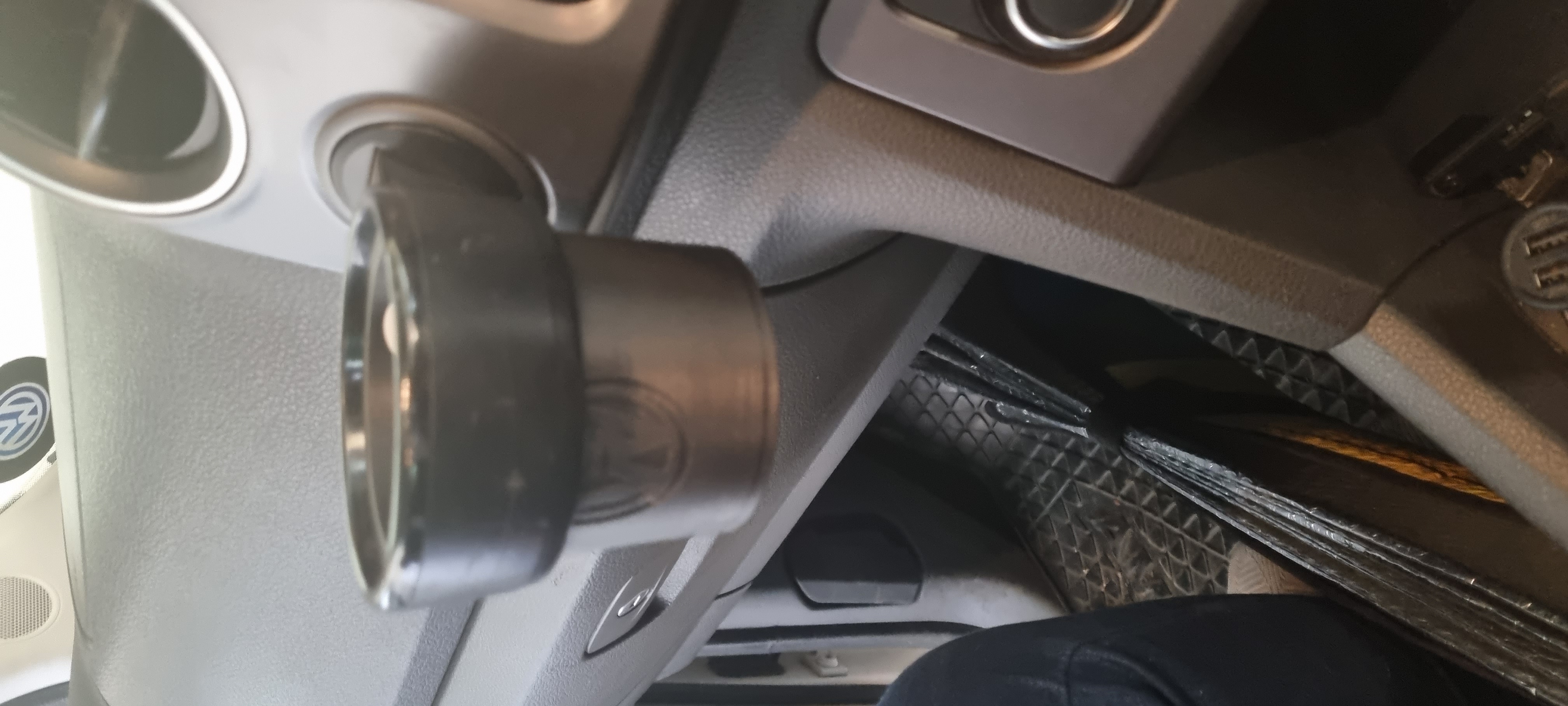 VW amarok cup holder insert by Jacque Riekert Download free STL model