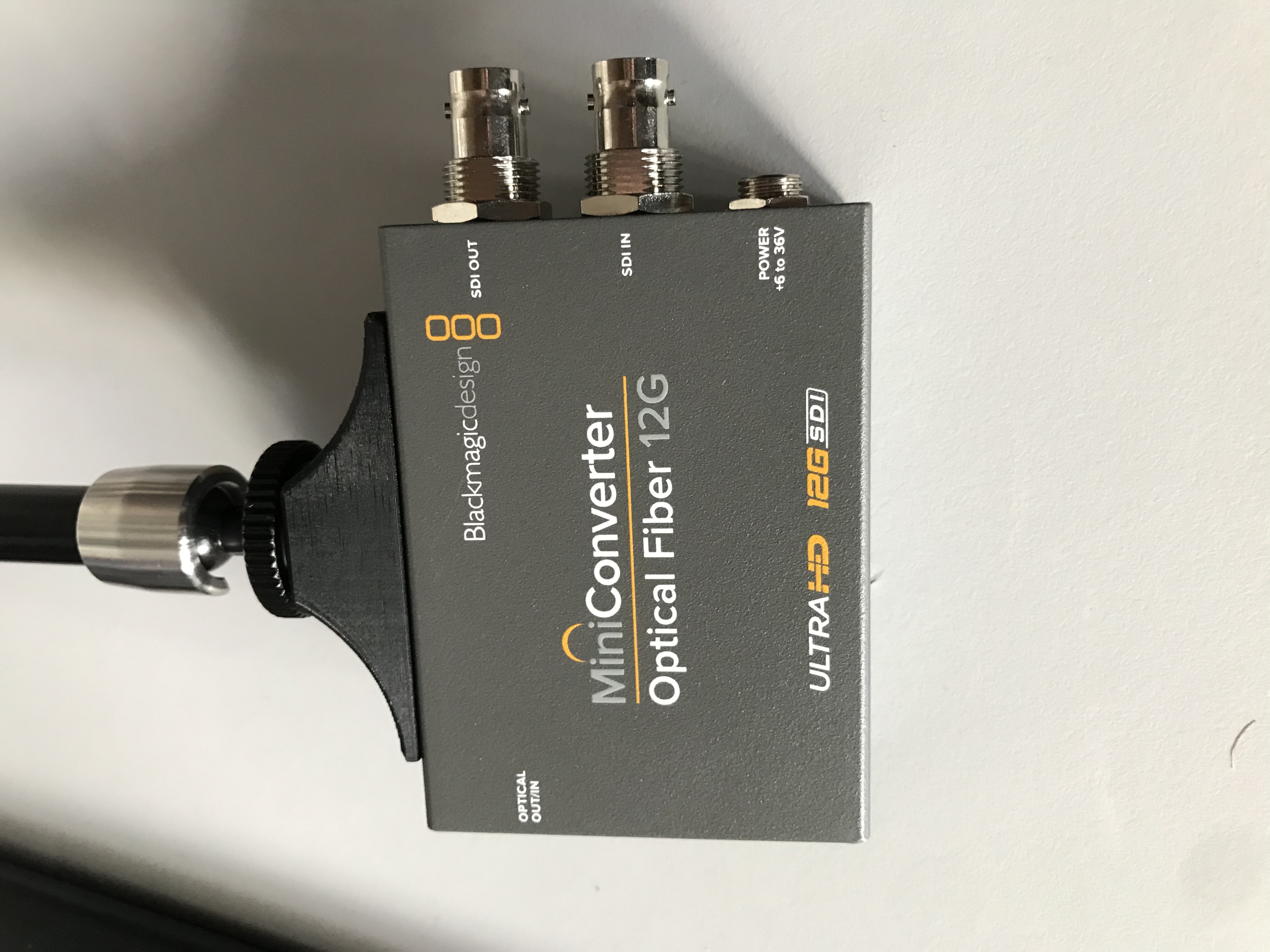 Blackmagic Mini Converter Optical Fiber 1/4" Mount