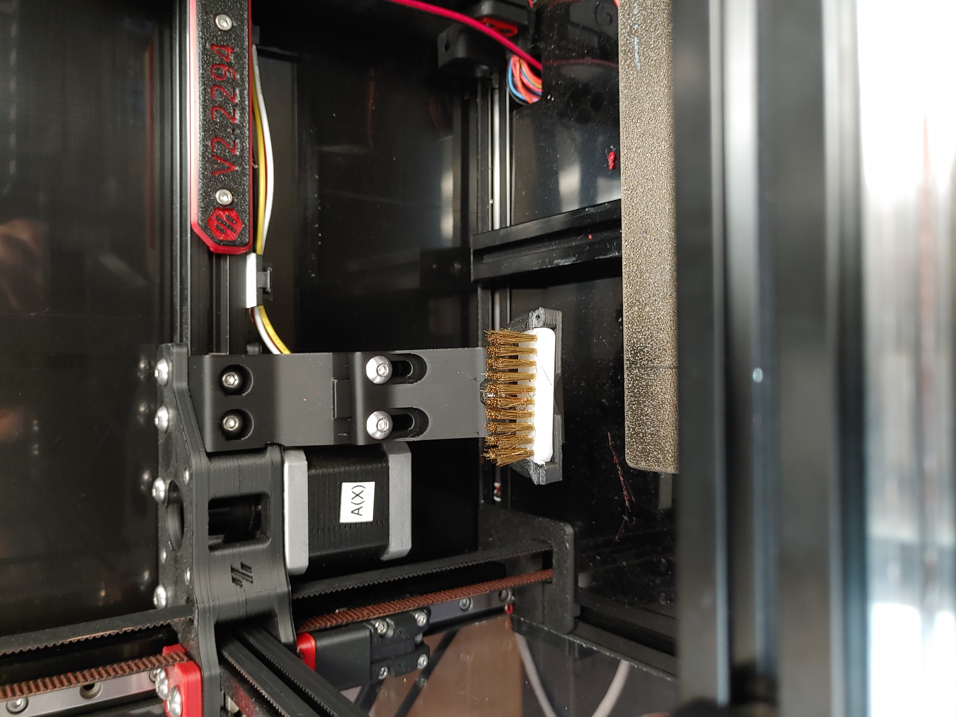 Voron v2.4 300 gantry mounted nozzle cleaner