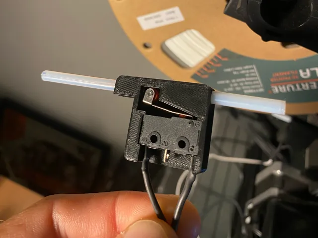 Filament runout sensor