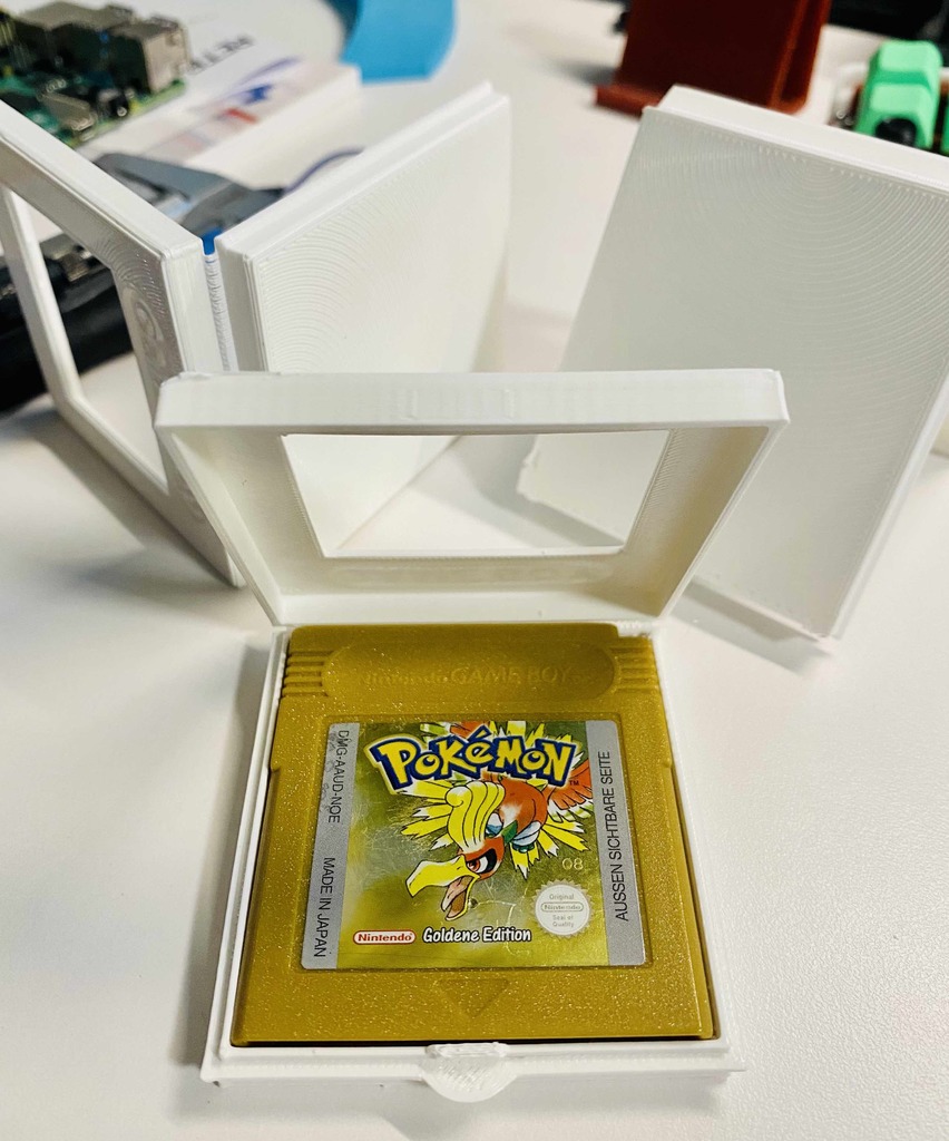 Game Boy cartridge case by zenprint Download free STL model