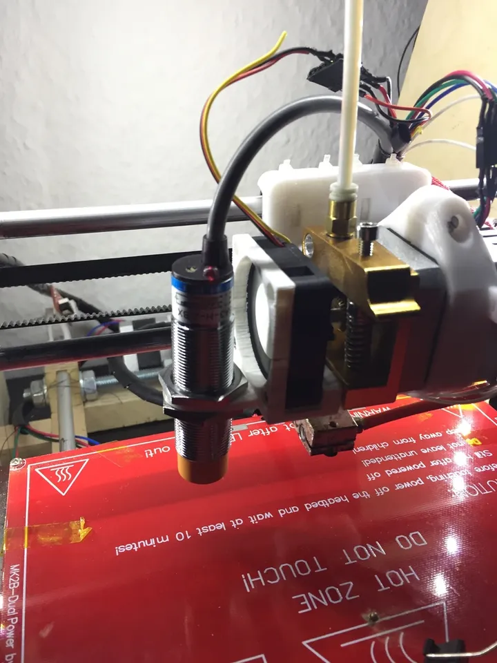 Z-Probe Holder for MK8-Extruder by zen-print | Download free STL model ...