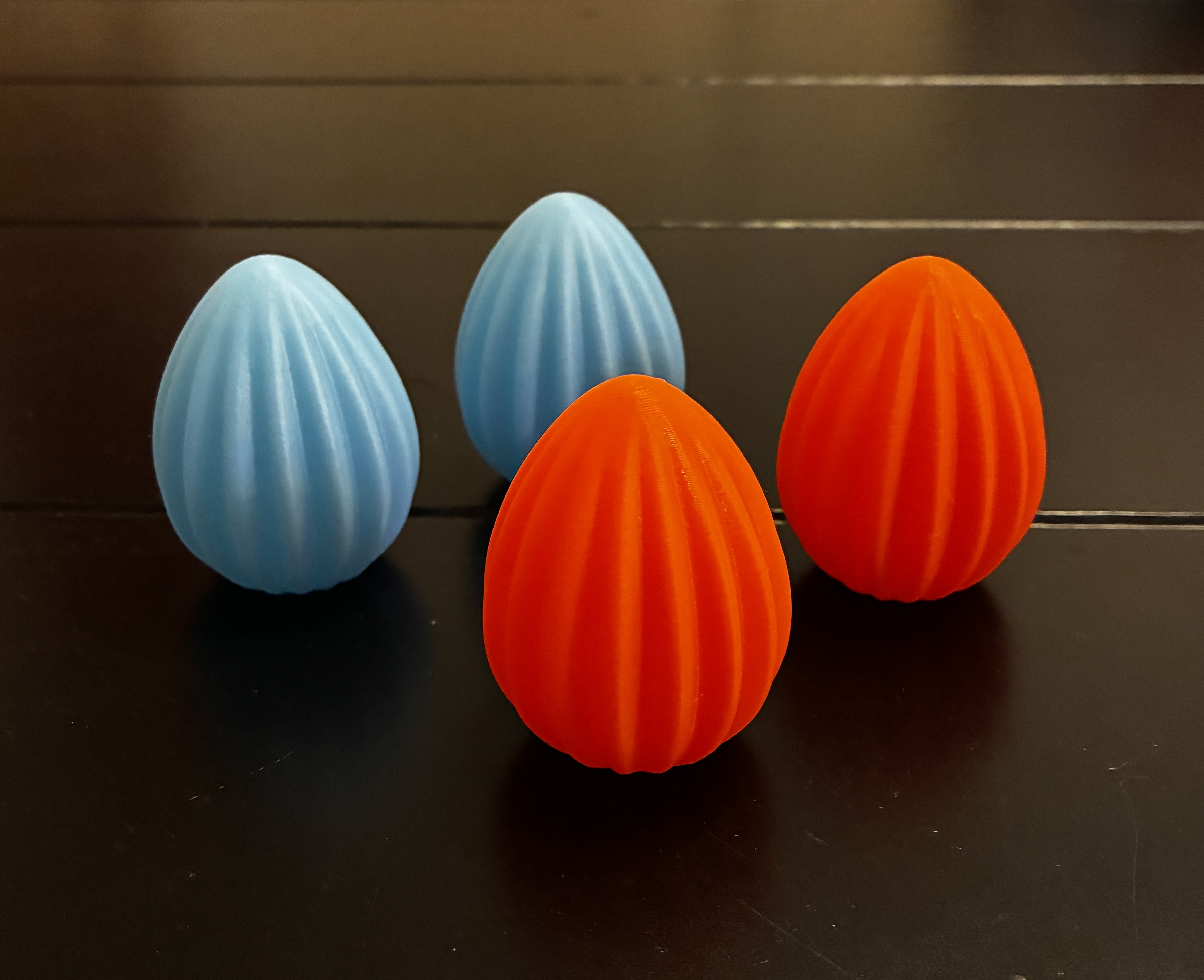 Miniatura 3 do modelo 3D Decorative Ribbed Easter Egg - (Osterei)