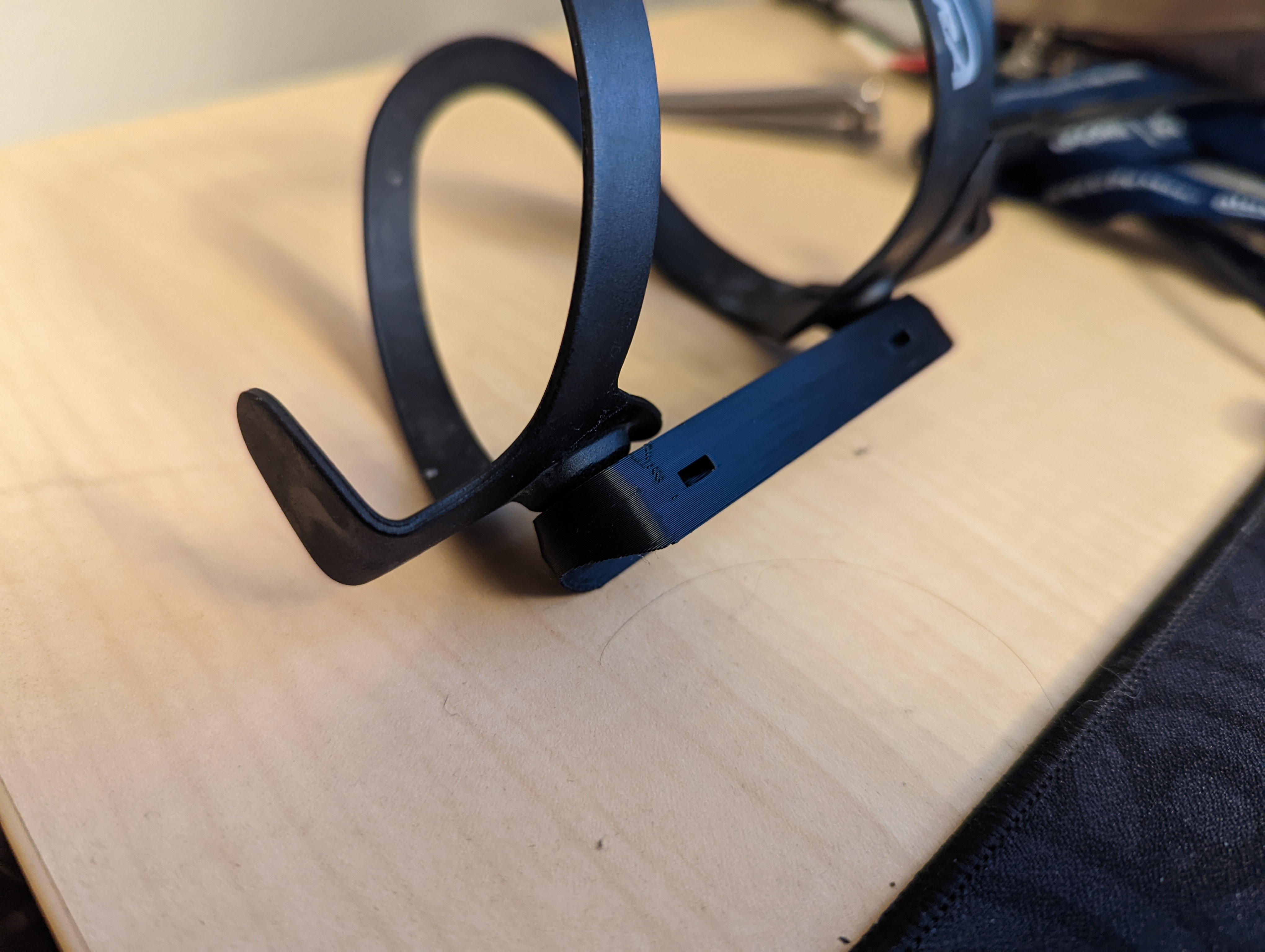 Universal Bicycle Bottle Cage Mount by Kyyrbes Download free STL