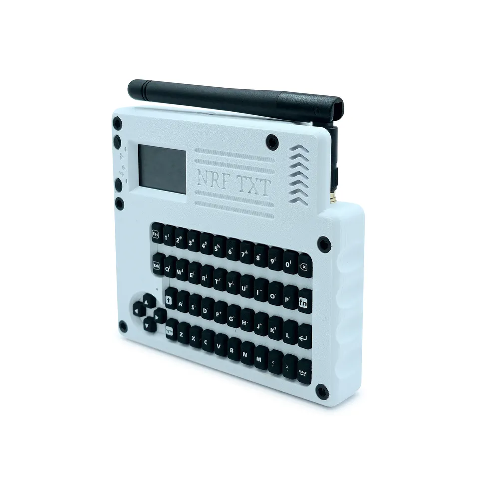 NRF-TXT - Standalone Meshtastic communicator (Heltec T114 V2) by