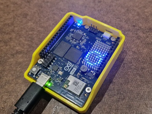 Arduino UNO Q Caddy Tray