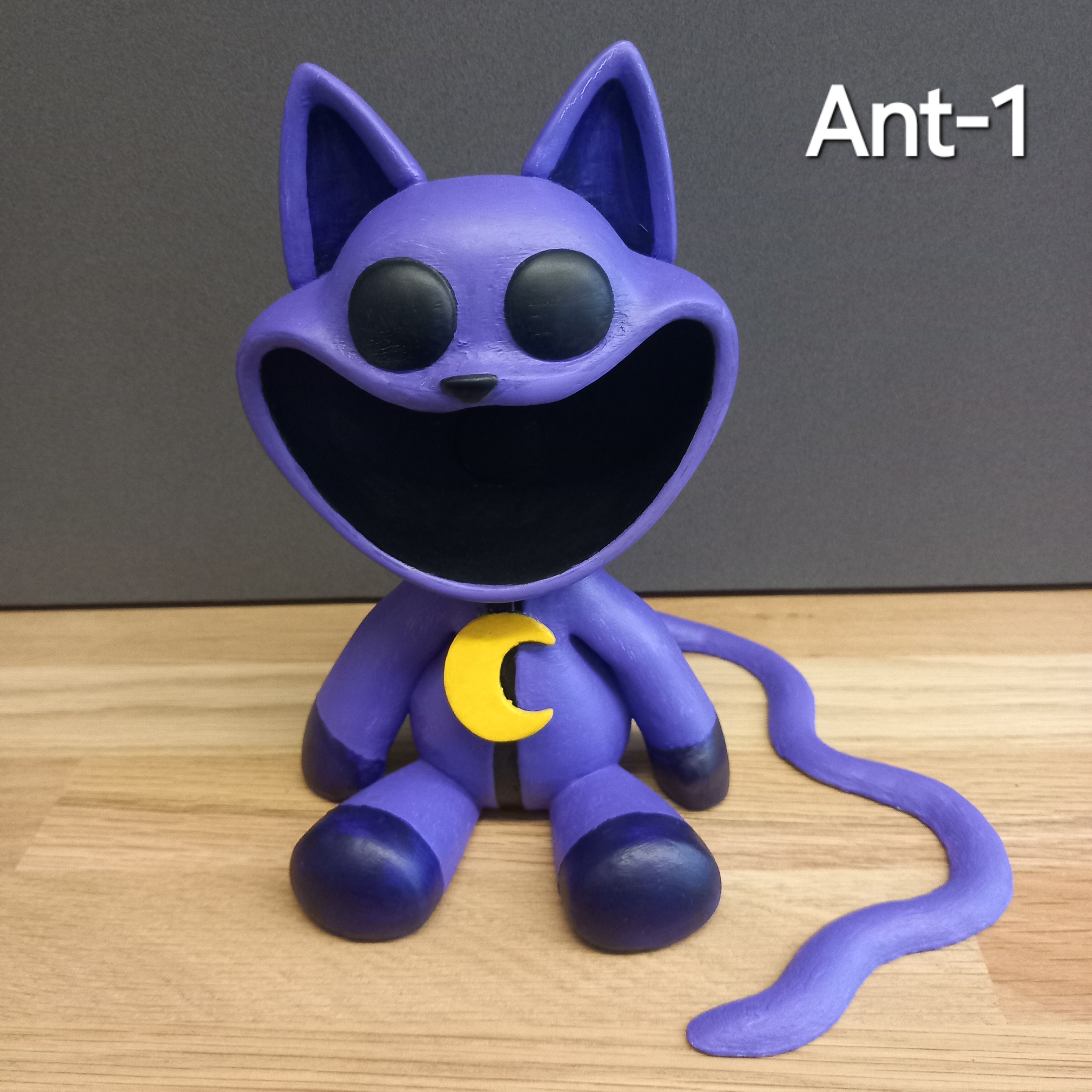 FIGURINE ET PORTE TÉLÉPHONE CATNAP