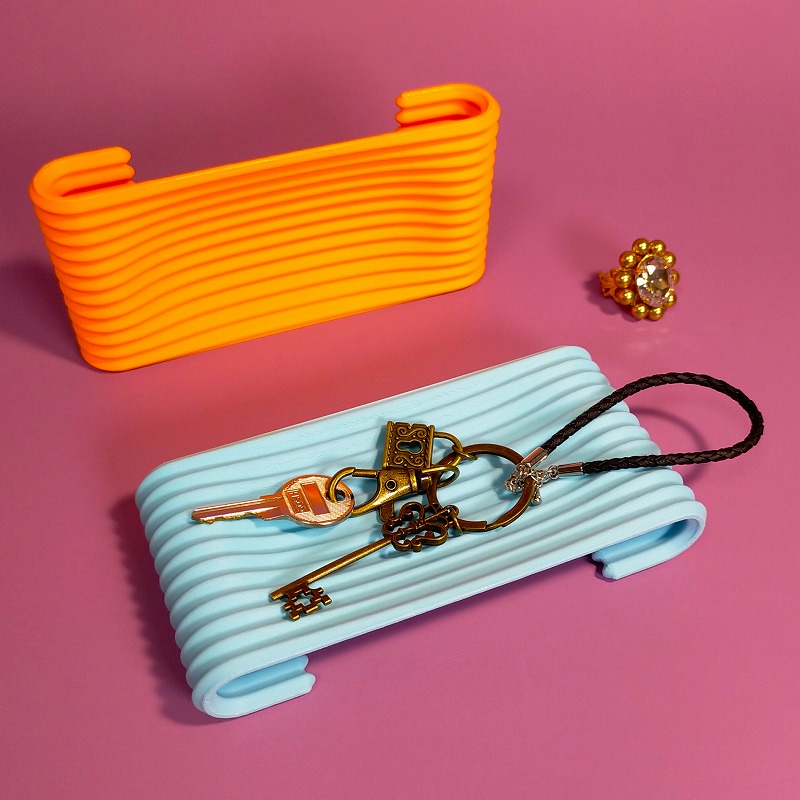 TY010391 Wavy Tray